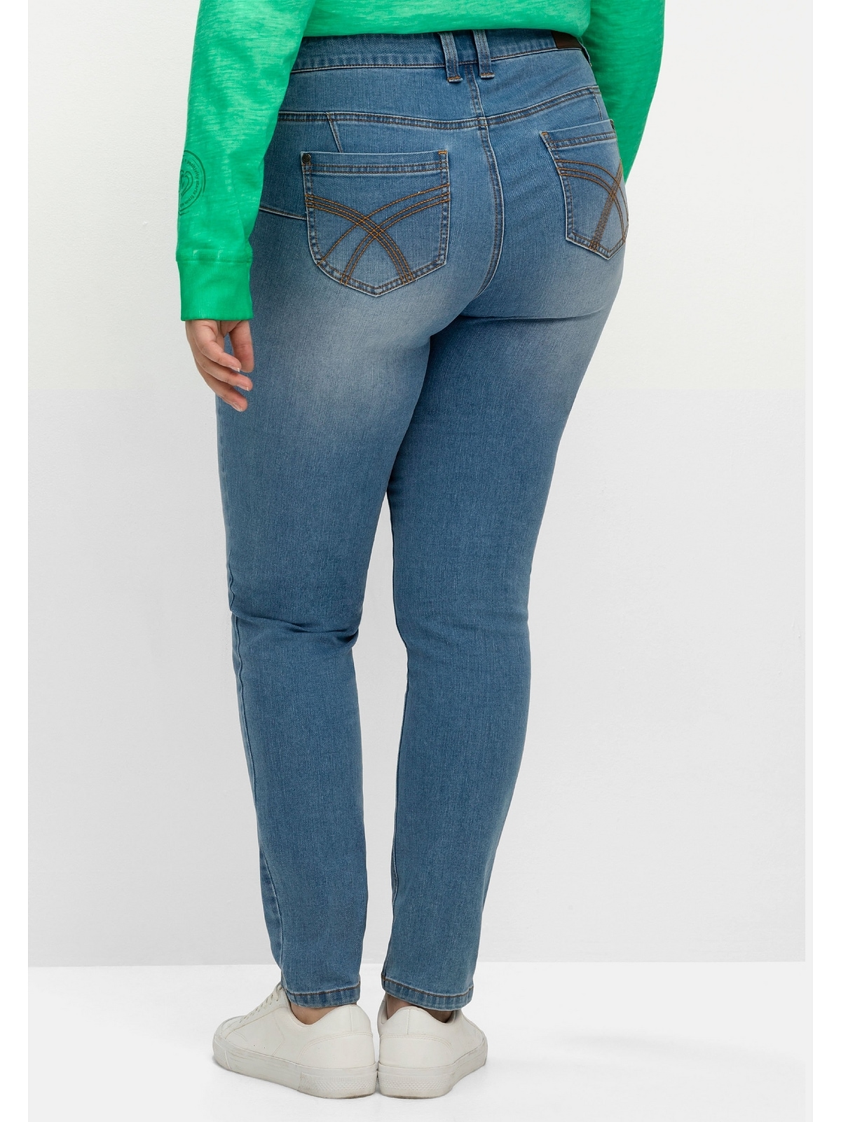 Sheego Stretch-Jeans »Große mehr | sehr Bauch für für schmale BAUR kaufen und Größen«, Beine