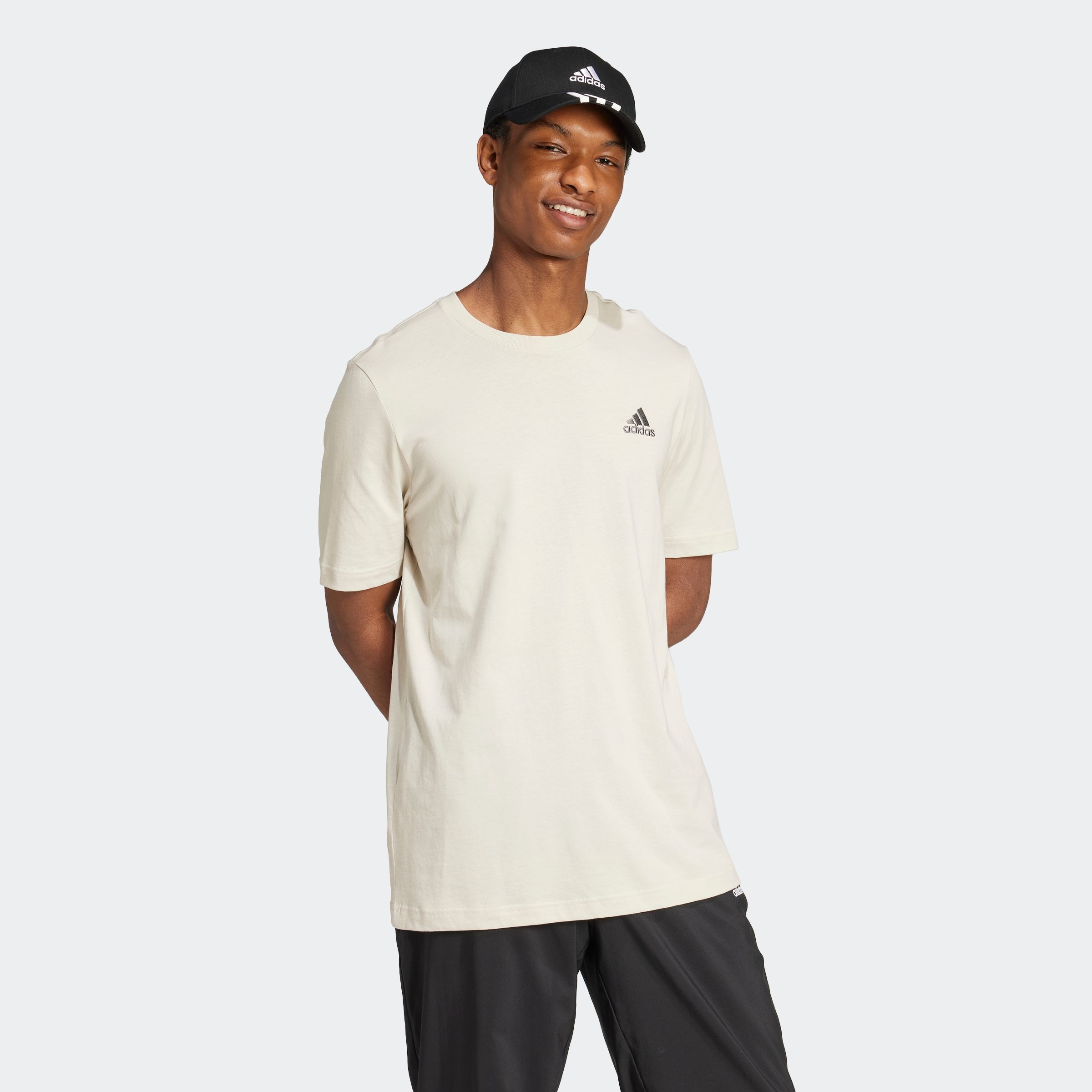 adidas Sportswear T-Shirt »ESSENTIALS SINGLE JERSEY EMBROIDERED SMALL LOGO«