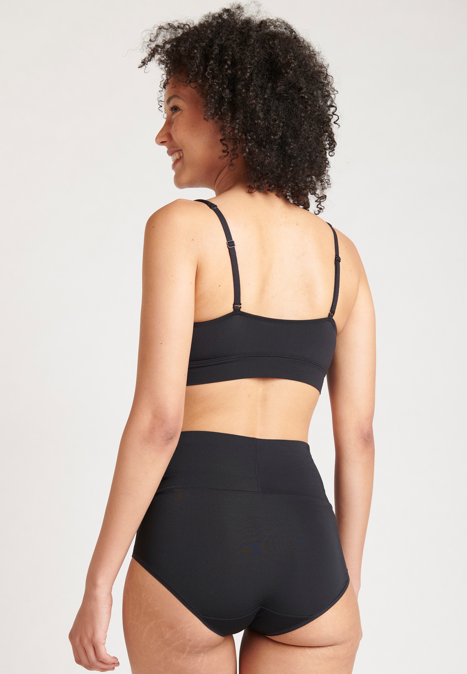 Thumbnail - Jockey Slip "Tummy Smoothing" 3er Pack, mit Shapingeffekt, No-Roll-Bund, elastisch