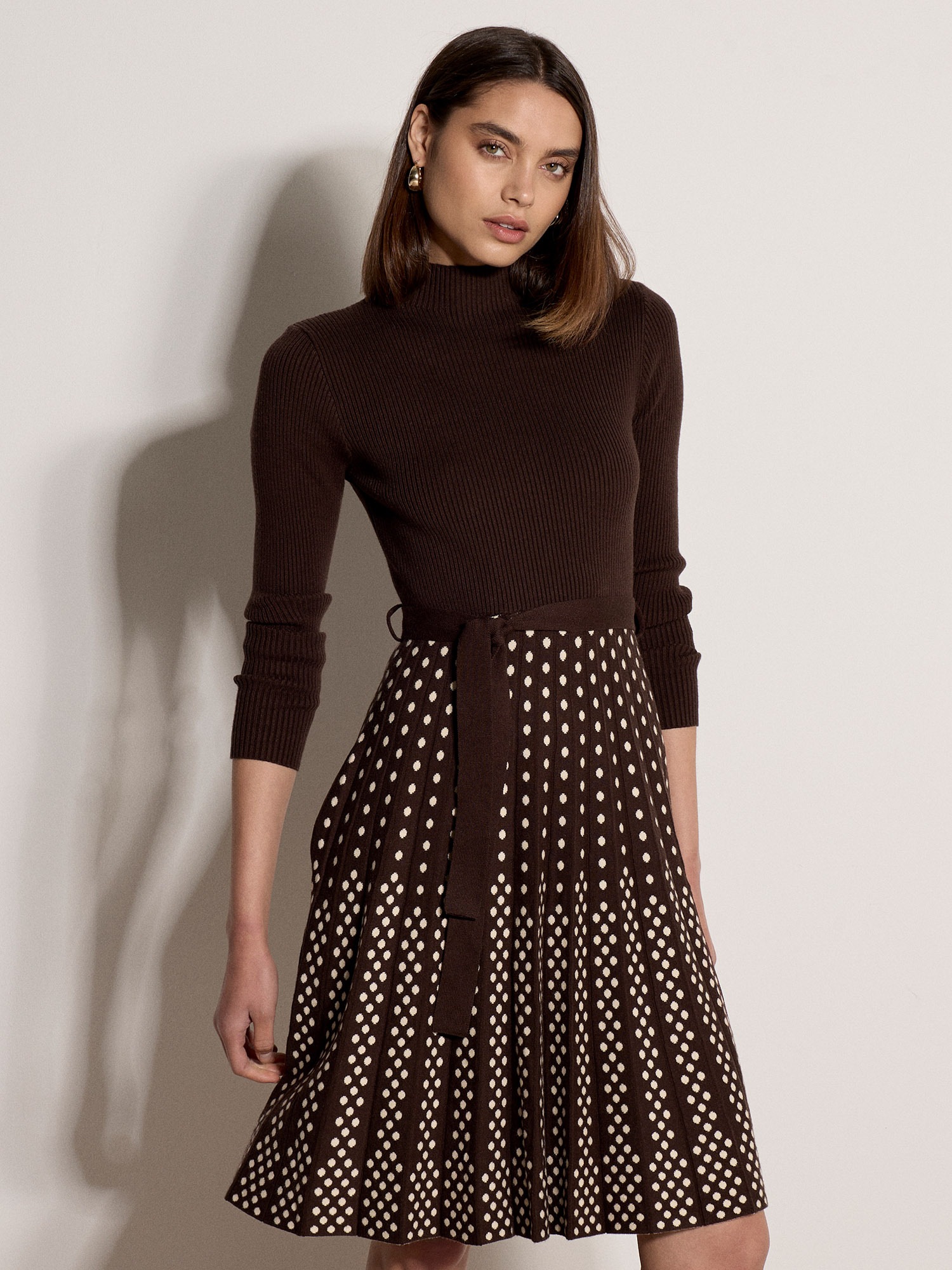 Apricot Midikleid »Rippstrickkleid« mit Stoffgürtel, 2 tlg. mit Polka-Dots