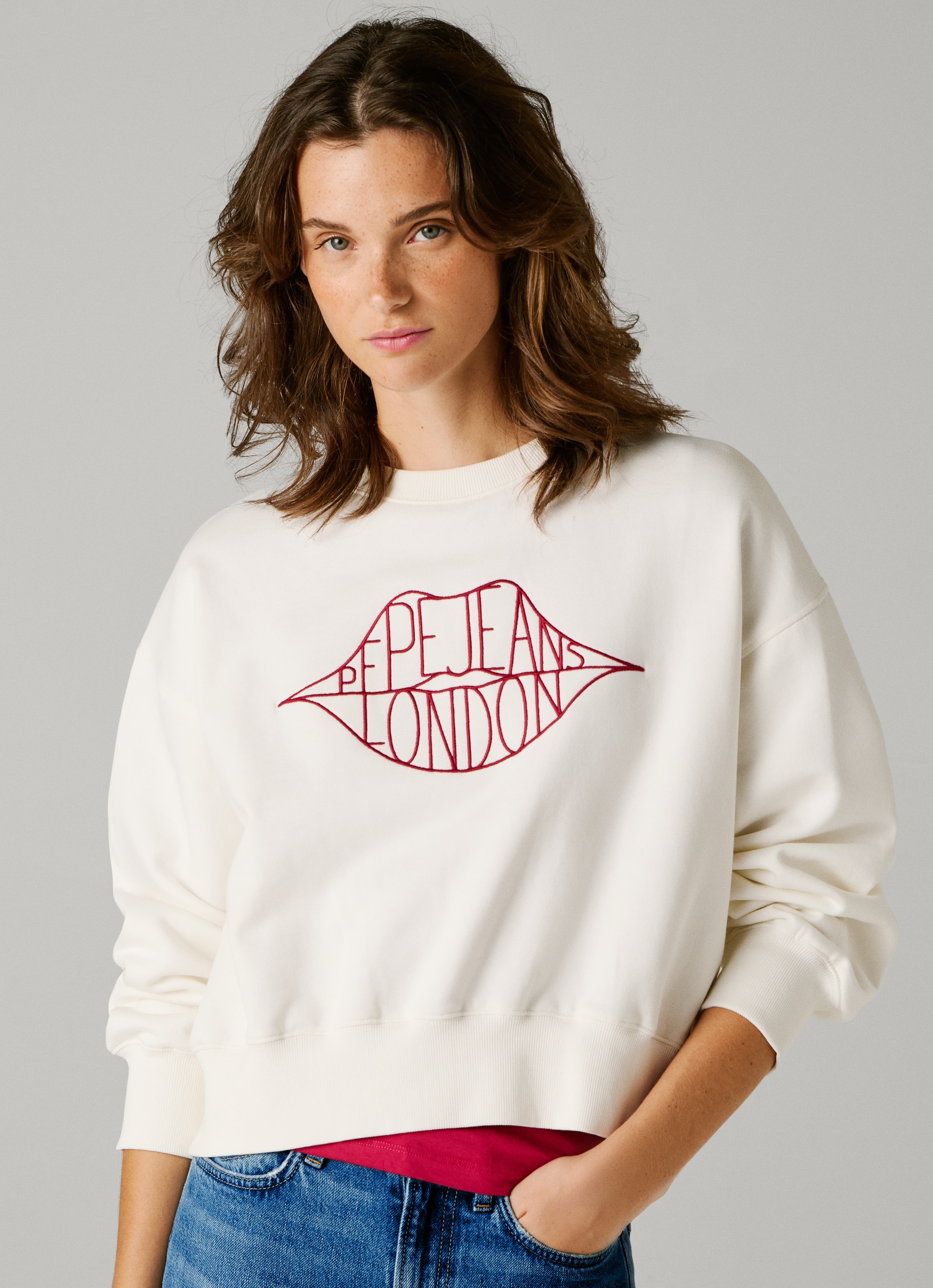 Pepe Jeans Sweatshirt "BERNIS", mit Rundhals, bestickt günstig online kaufen