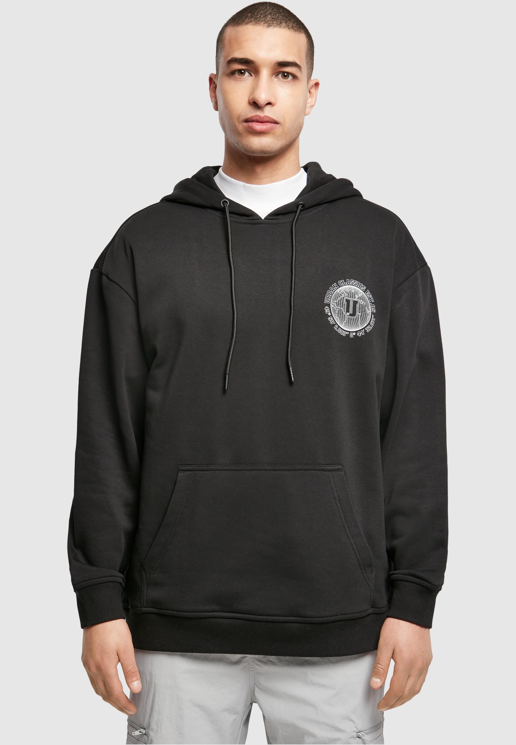 URBAN CLASSICS Sweatshirt »Urban Classics Herren Globetrotter Hoody«, (1 tlg.)