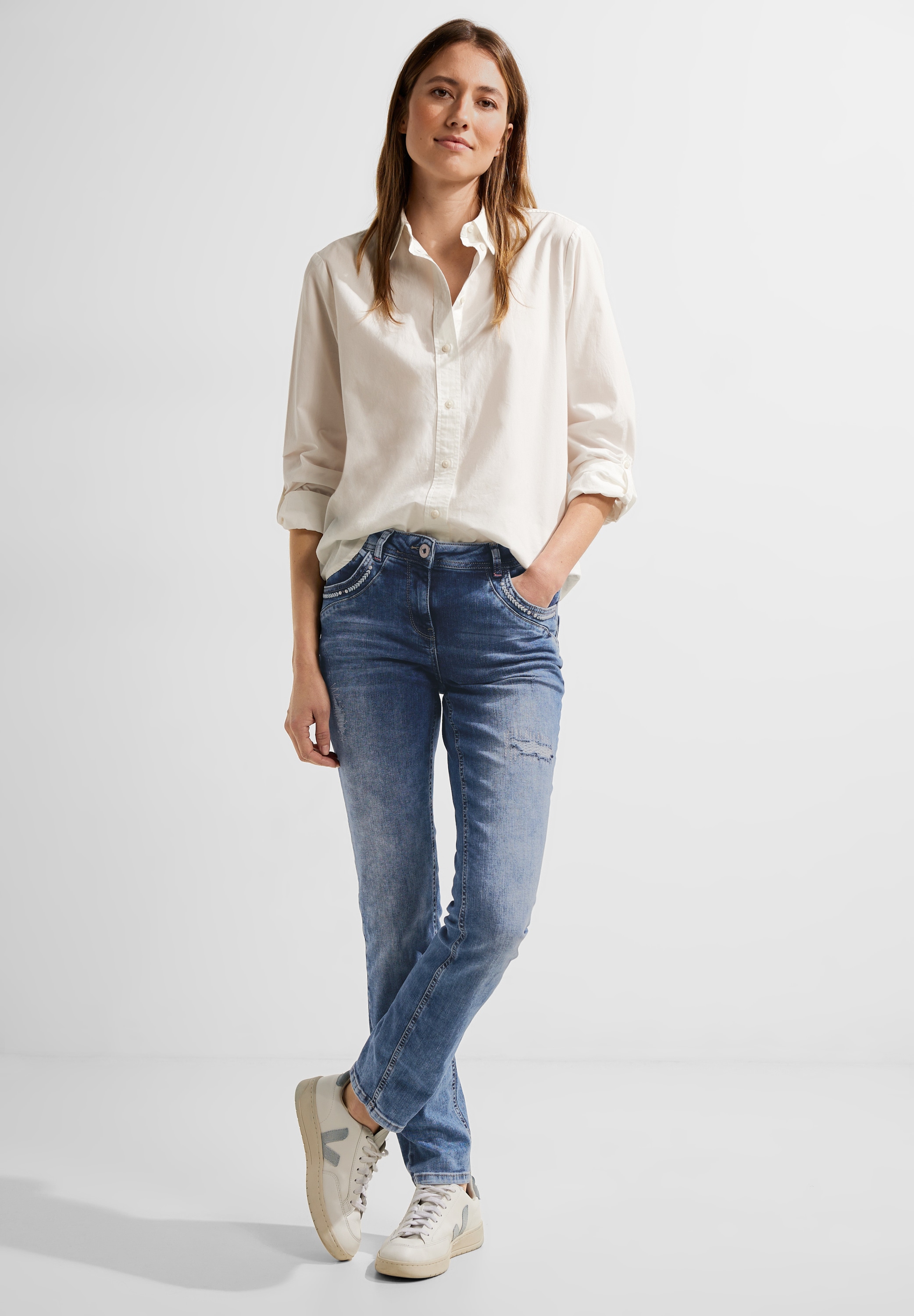 Cecil Comfort-fit-Jeans, mit dekorativen Nieten