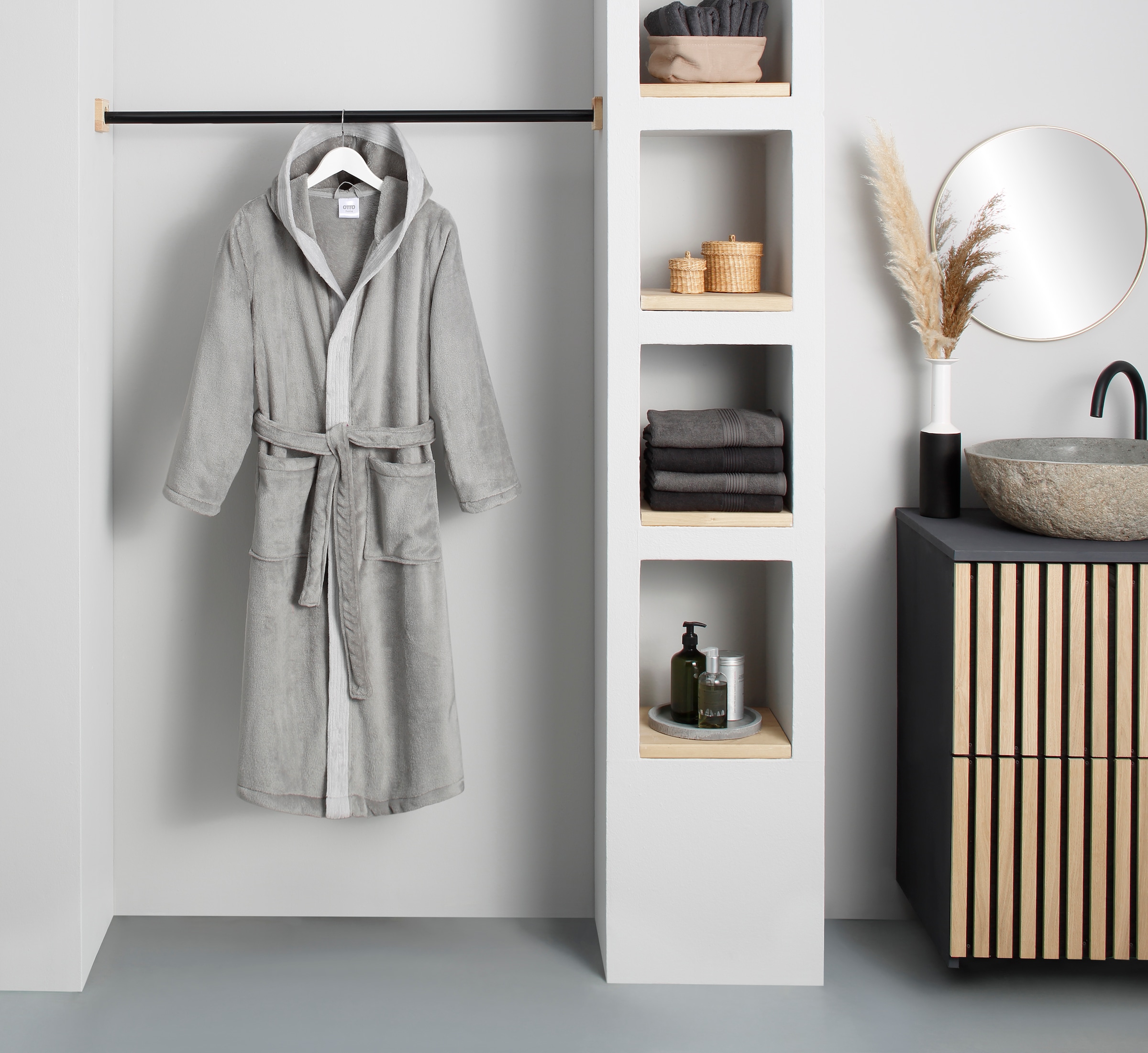 OTTO home Unisex-Bademantel »Miia, ideal für Sauna, Spa & im Urlaub«, (1 St.), weich und kuschelig, plüsch, für Damen und Herren, S-XL