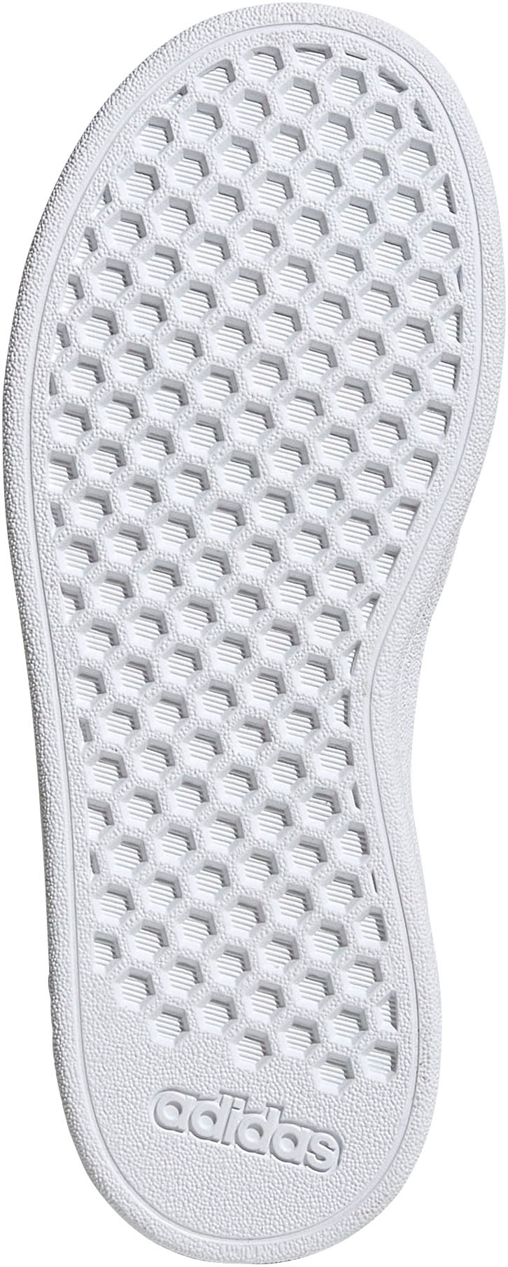 adidas Sportswear Klettschuh »GRAND COURT COURT ELASTIC LACE AND TOP STRAP«, Design auf den Spuren des adidas Superstar