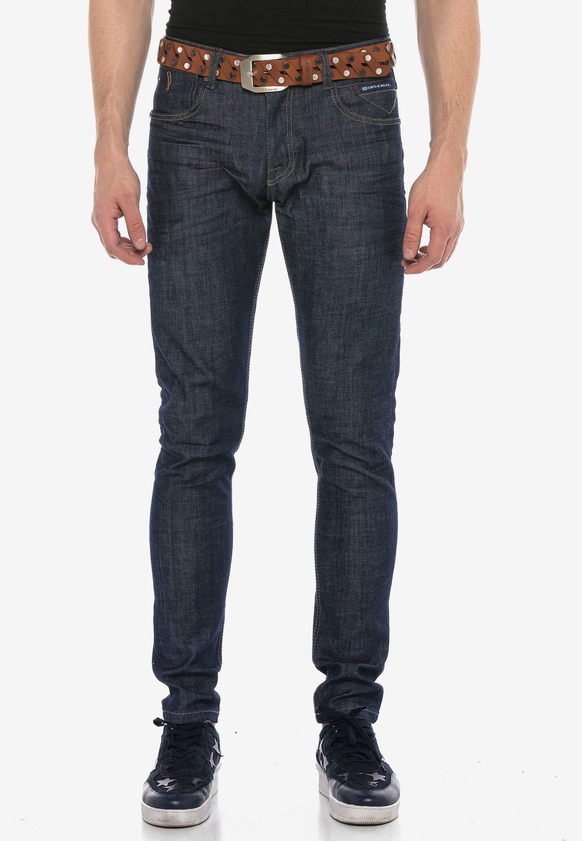 Cipo & Baxx Bequeme Jeans, im klassischen Straight Fit Schnitt
