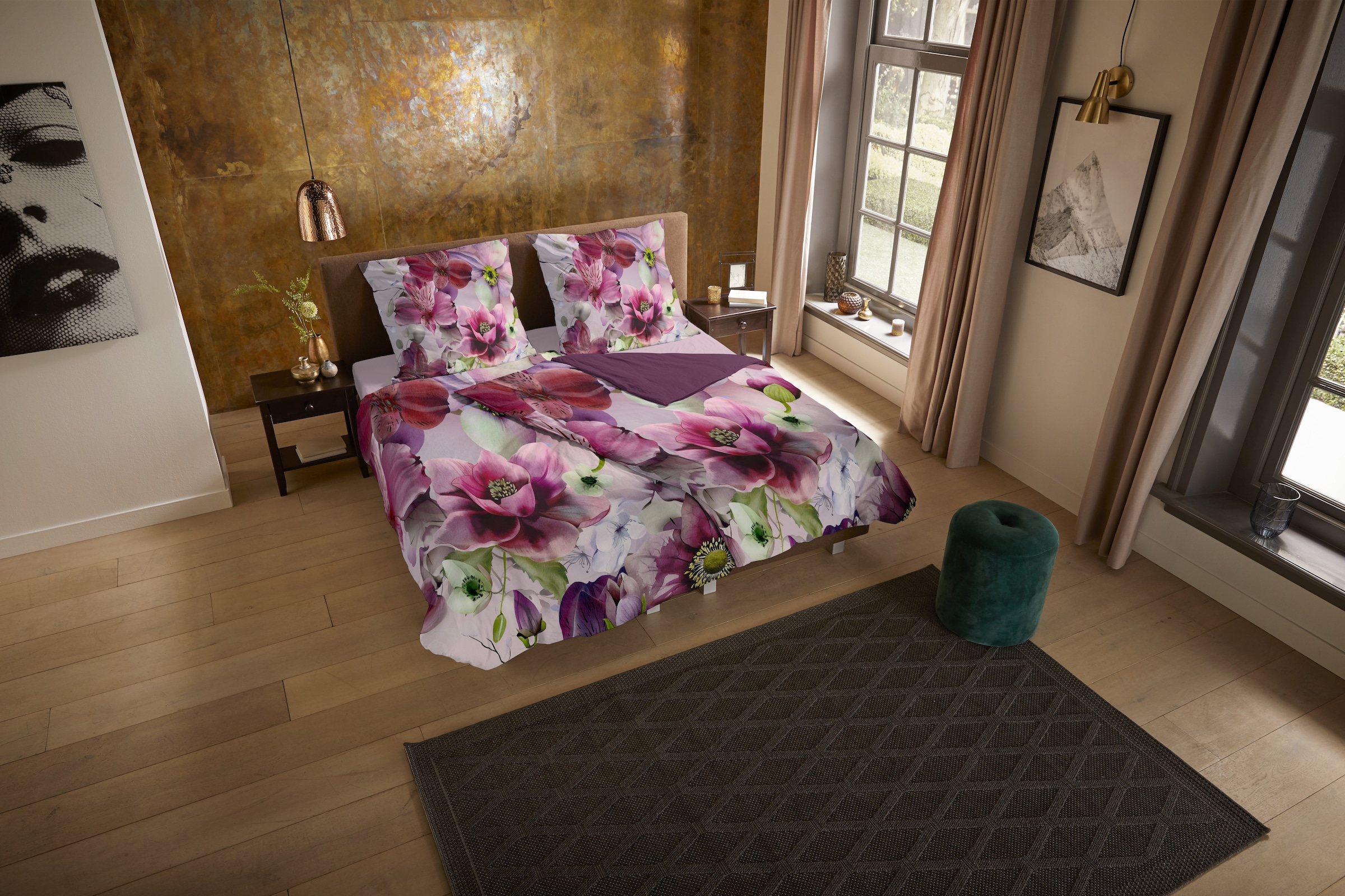 PURE luxury collection Wendebettwäsche »Chimai«, Mikrofaser, Pflegeleicht, Reißverschluss, Wendeoptik, Blume, Bordeaux