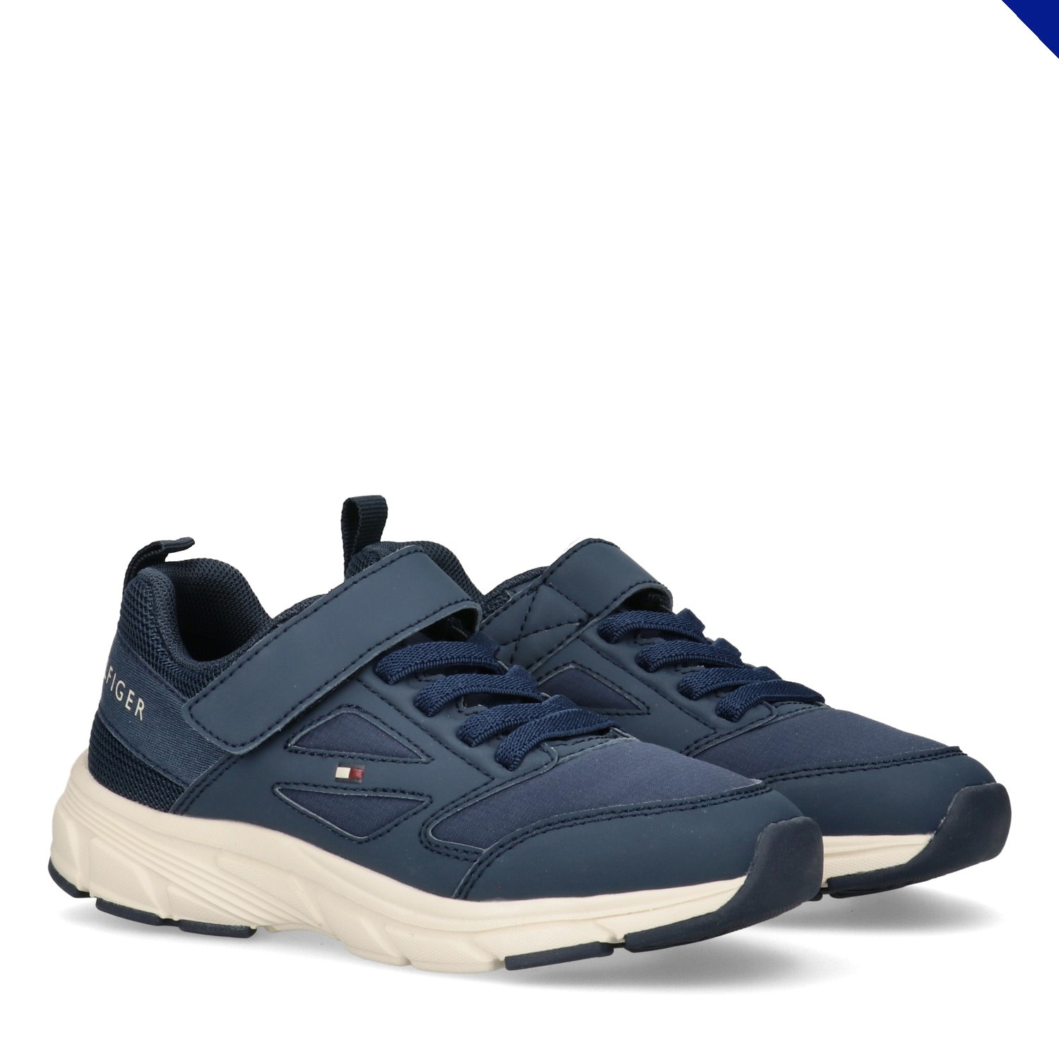 Tommy Hilfiger Sneaker  Freizeitschuh, Halbschuh, Slipper mit elastischen Schnürsenkeln