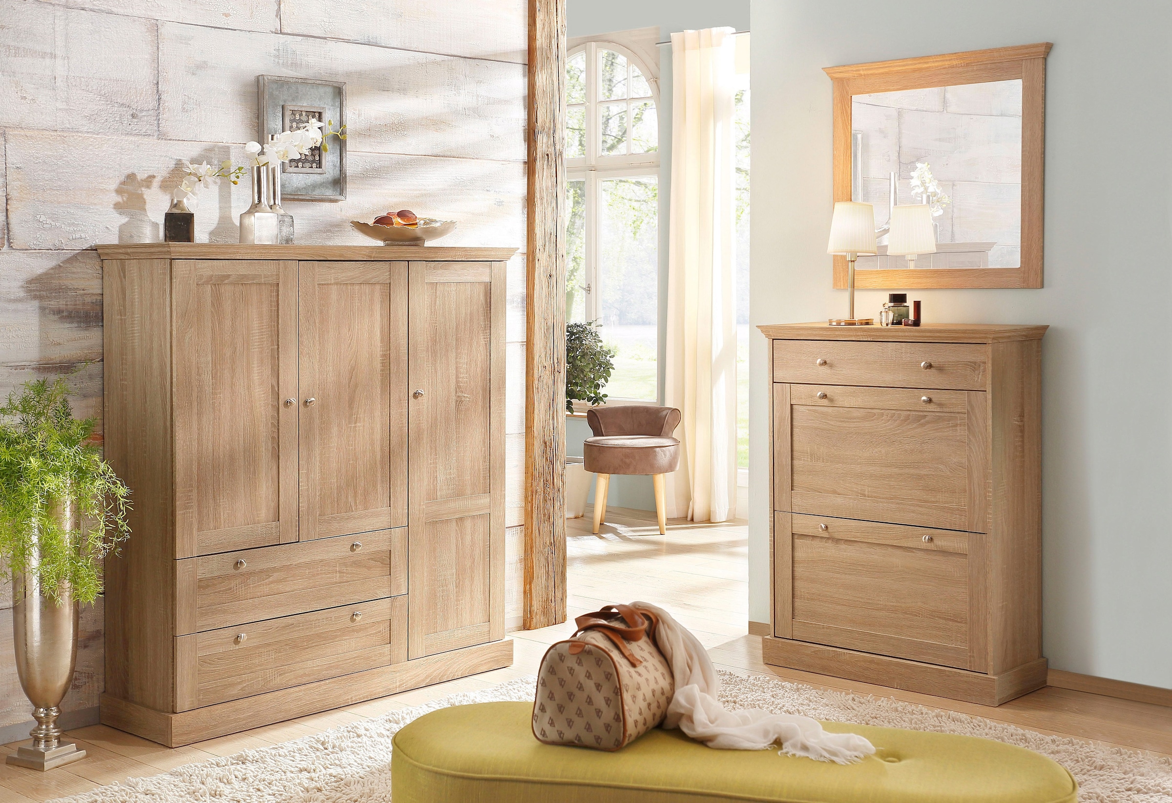 Home affaire Drehtürenschrank »Binz, Wäscheschrank, Mehrzweckschrank, skandinavischer Landhausstil«, (B/H/T ca. 122/130/35 cm), viele Stauraummöglichkeiten, Metallgriffe, Türen mit Rahmen/ Kassetten