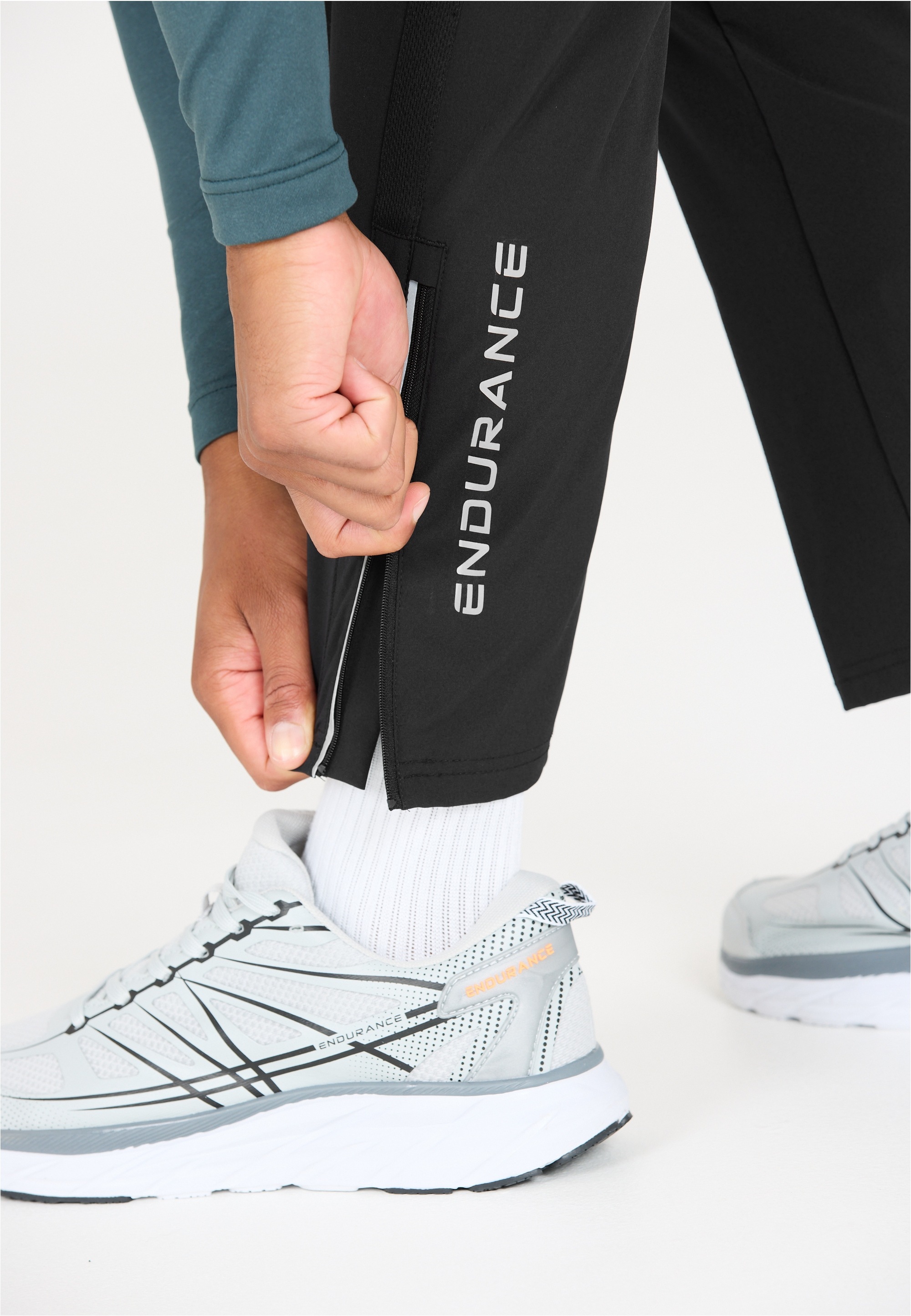 ENDURANCE Sporthose »Thule«, mit verstellbarem Bund