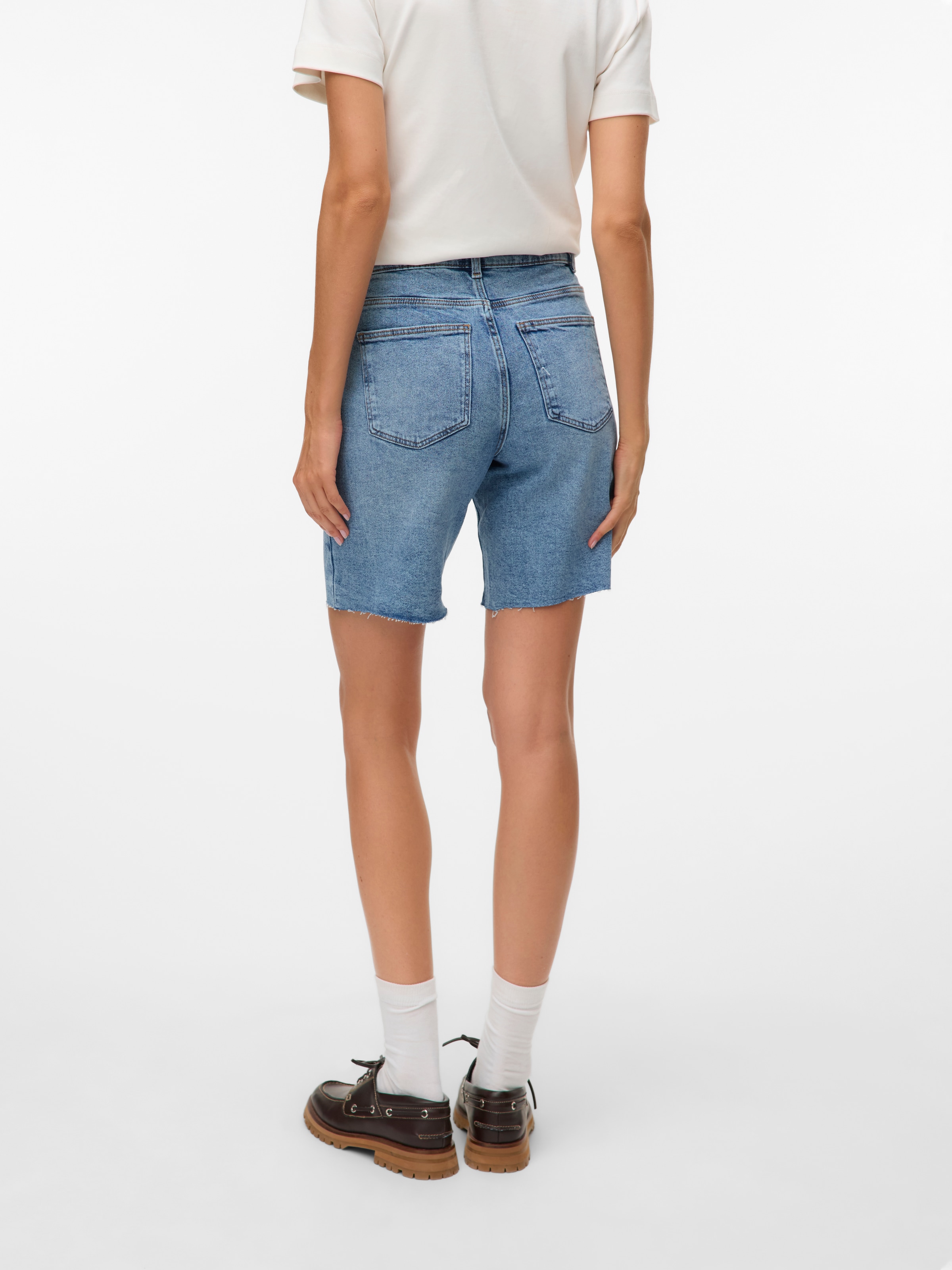 Vero Moda Jeansshorts »VMCLEO HR LONG DNM SHORTS MIX NOOS«