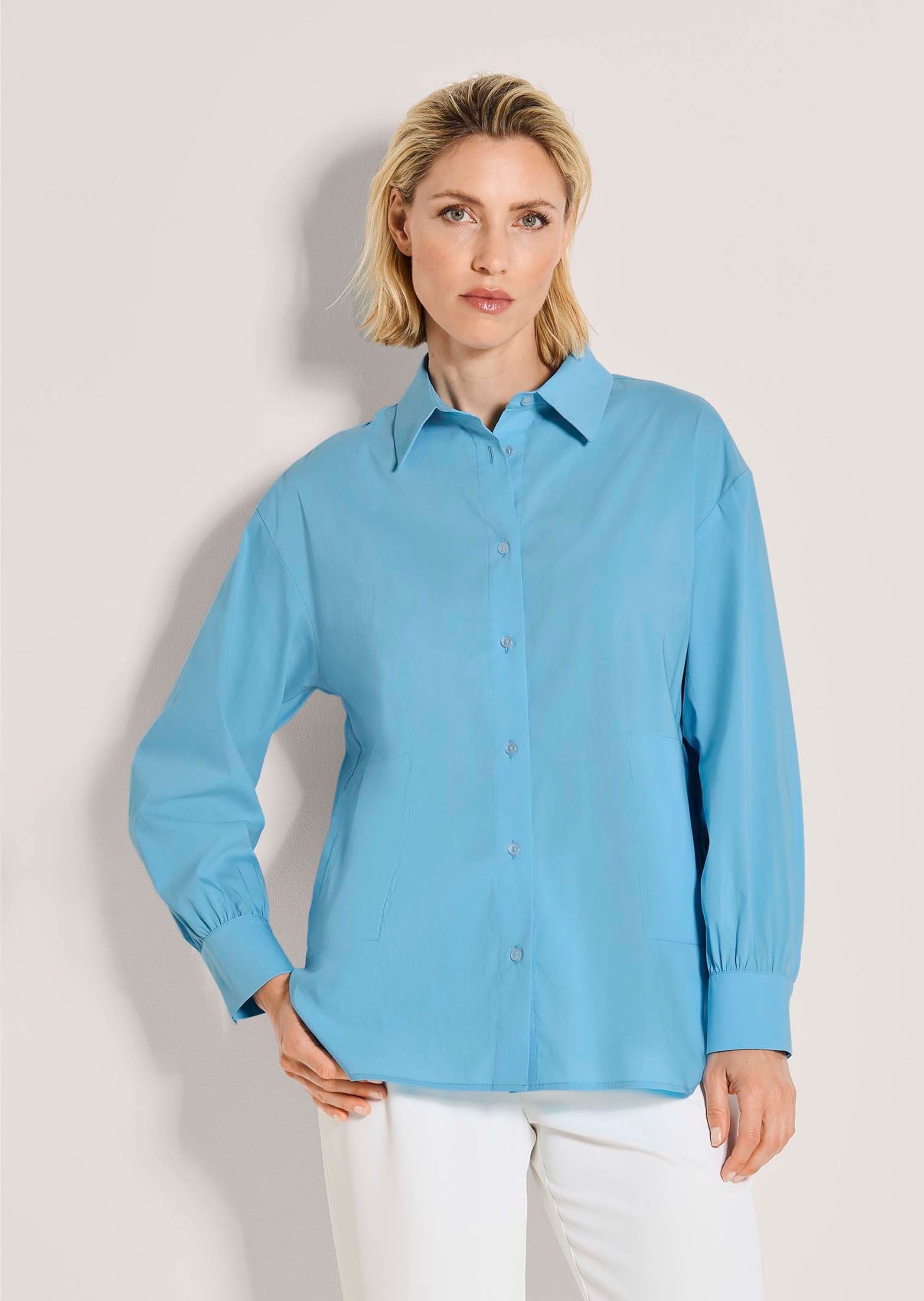 Thumbnail - MADELEINE Langarmbluse "Hemdbluse Baumwollbluse mit Paspeltaschen" Bluse mit Gerundetem Saum