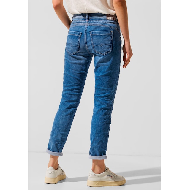 STREET ONE Slim-fit-Jeans, mit Logobadge online bestellen | BAUR