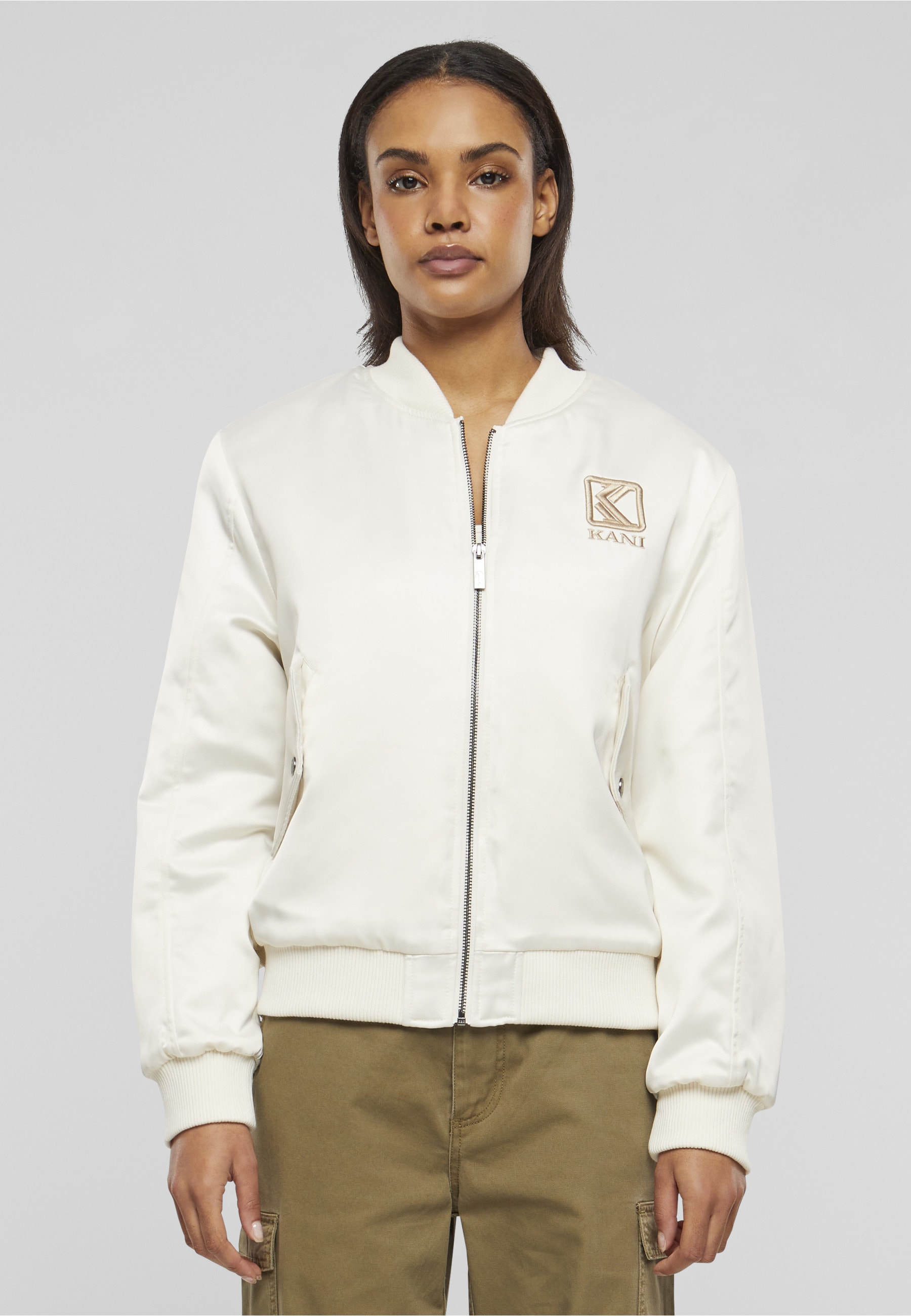Karl Kani Bomberjacke »Karl Kani Damen KW241-014-2 Karl Kani Og Satin Bomber Jacket« 1 Stk. tlg. ohne Kapuze