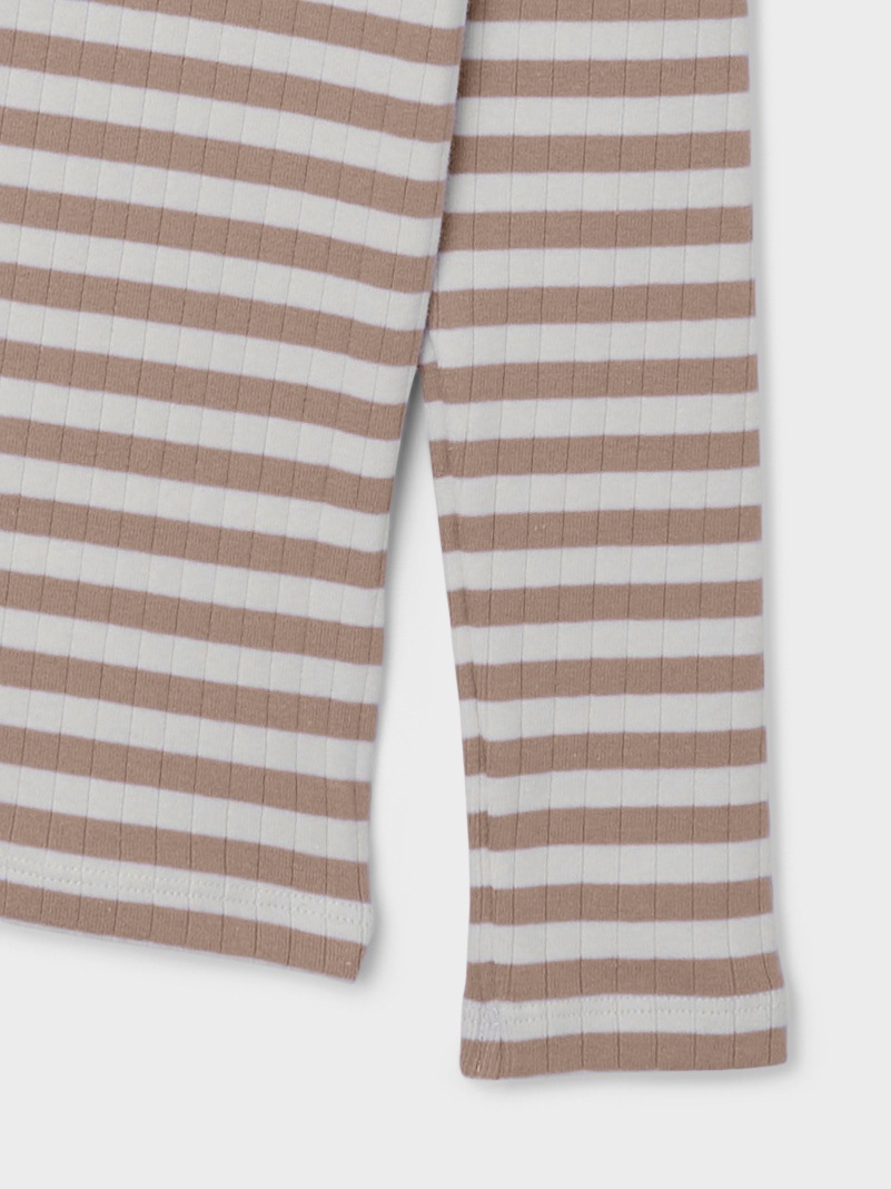 Thumbnail - Name It Langarmshirt "NKFSURAJA XSL LS TOP NOOS" toller Ringel-Look in gerippter Qualität