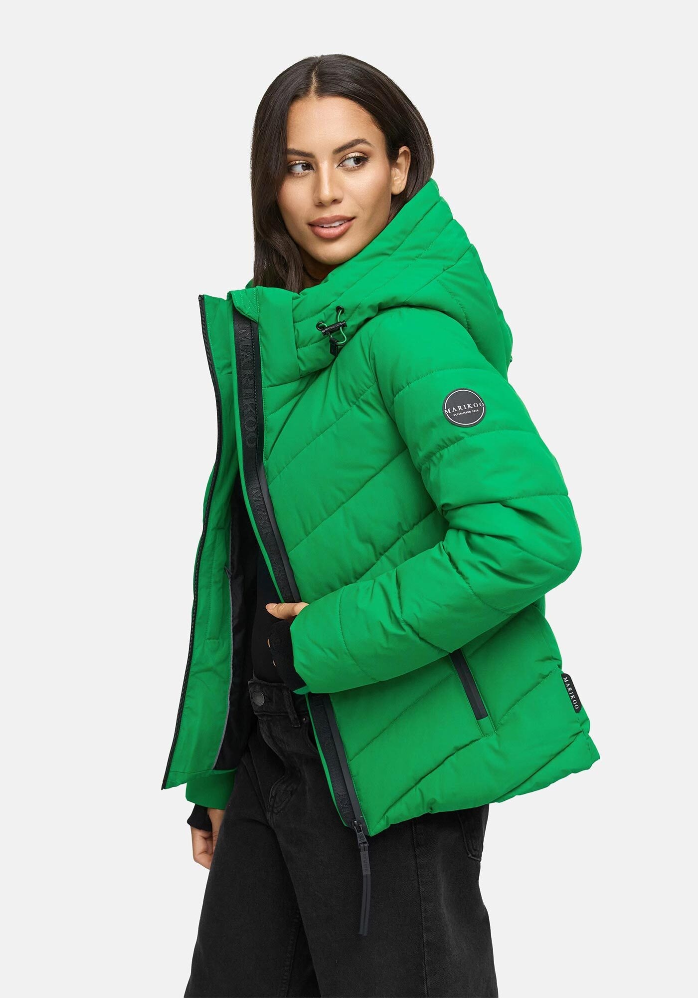 Marikoo Winterjacke »Samuiaa XVI«, mit Kapuze