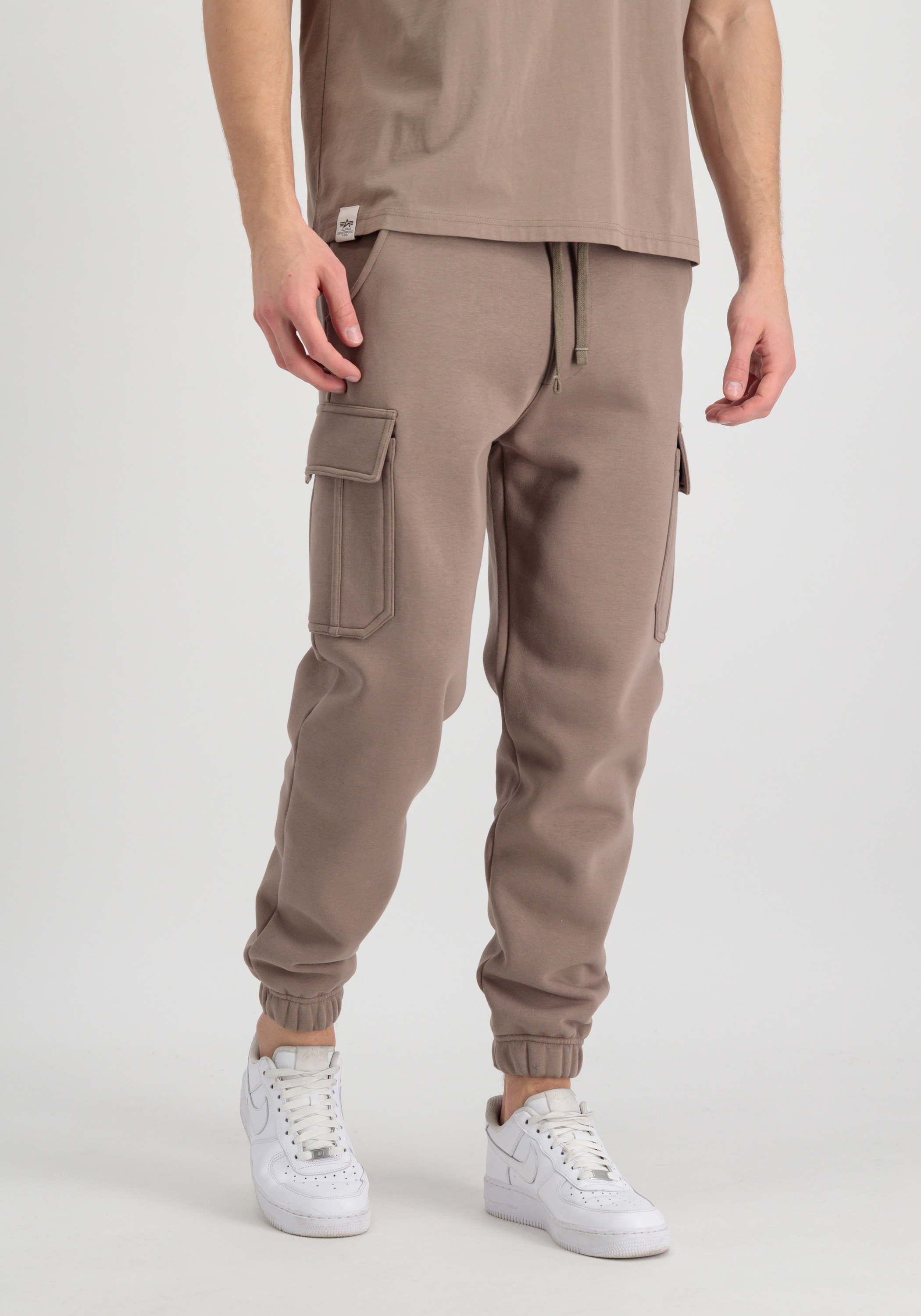 Alpha Industries Jogginghose »Alpha Industries Men - Pants & Shorts  Organics Cargo Jogger« | BAUR