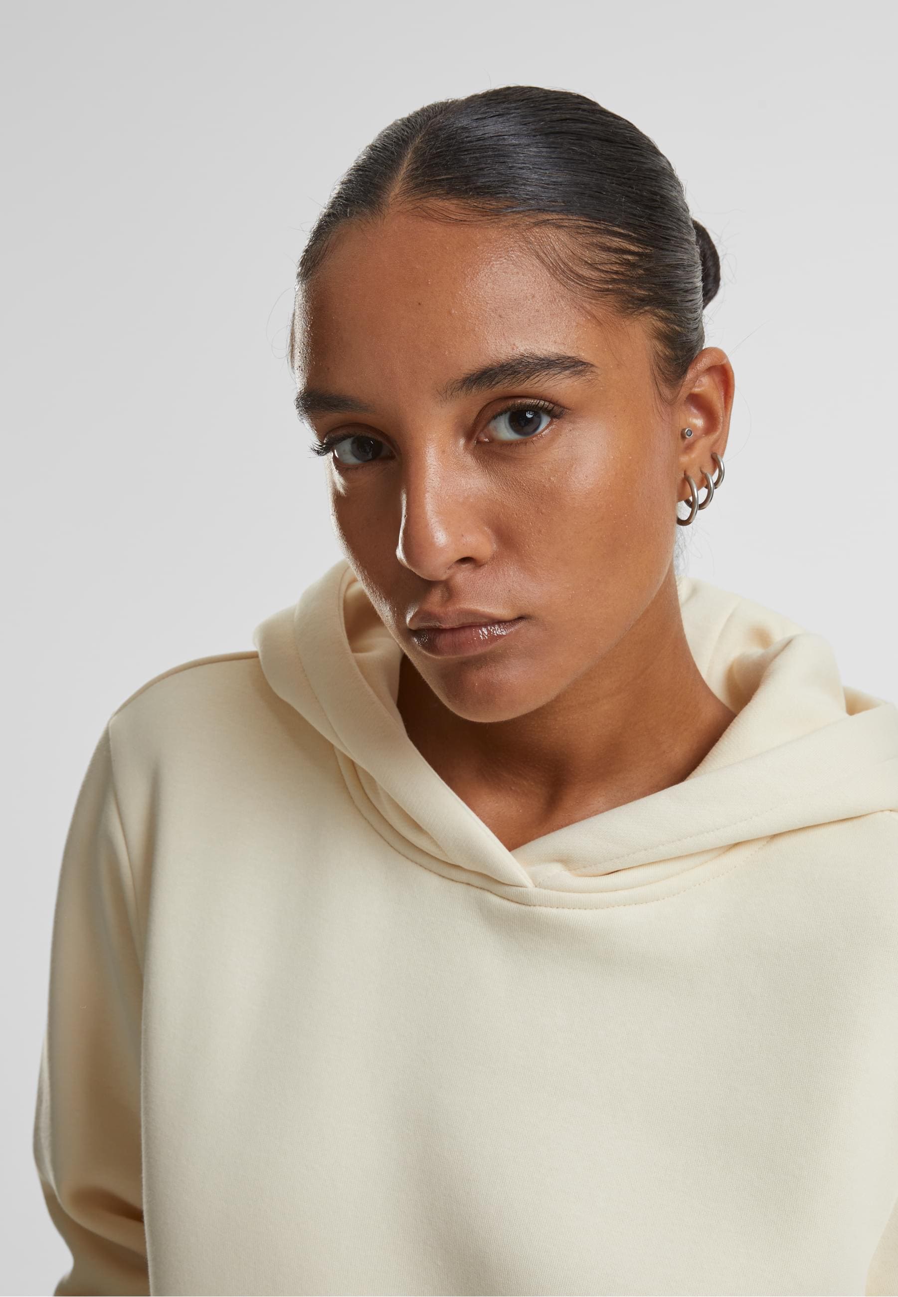 URBAN CLASSICS Kapuzenpullover »Urban Classics Ladies Fluffy Hoody«, (1 tlg.)