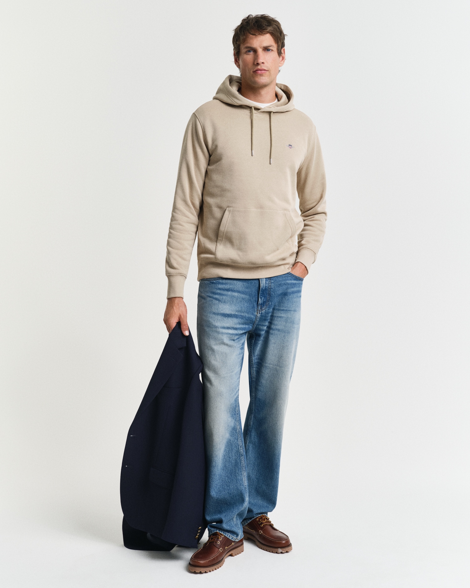 Gant Hoodie »REG SHIELD HOODIE«, mit Logostickerei auf der Brust