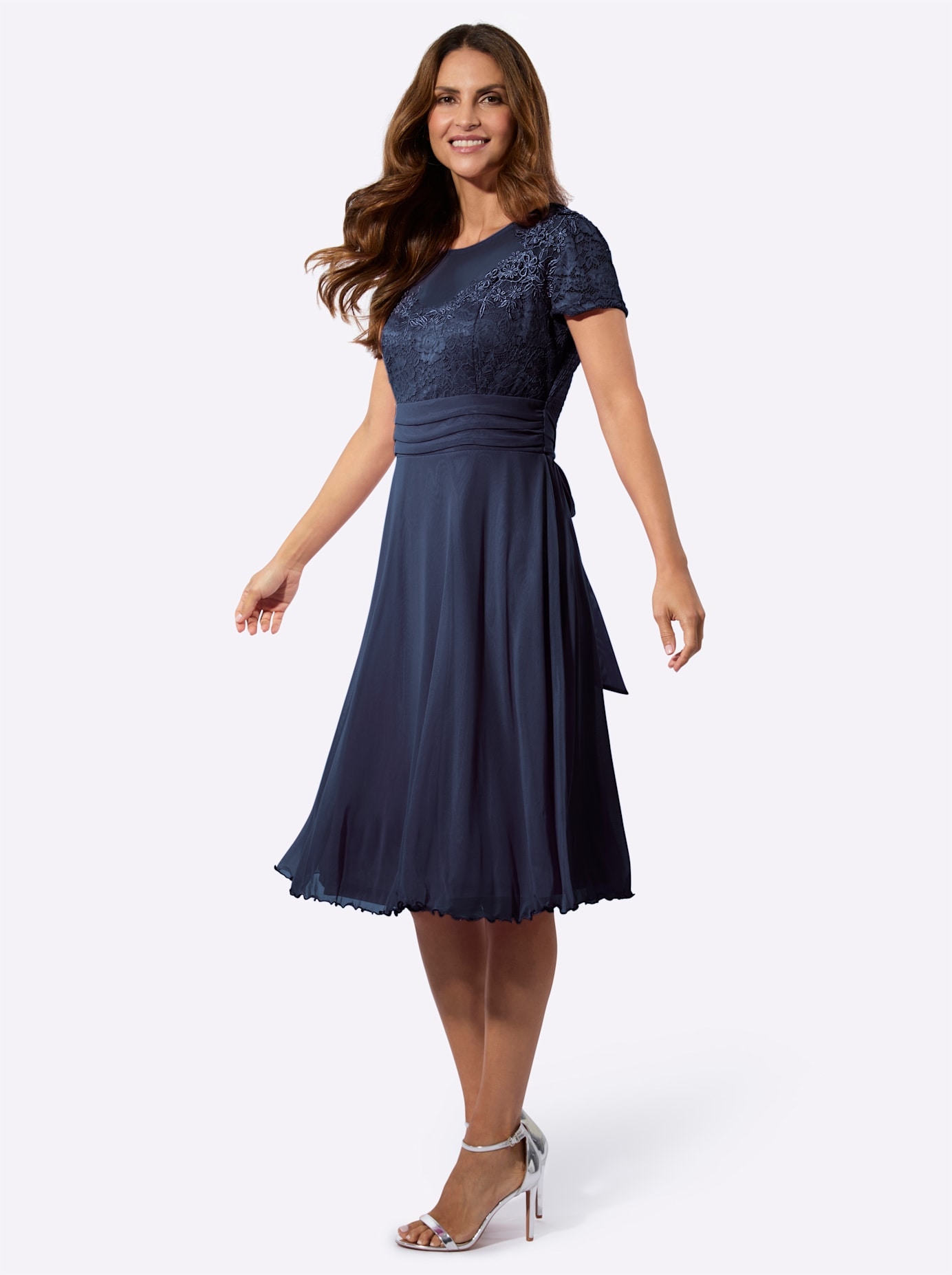 Lady Spitzenkleid »Spitzen-Kleid«