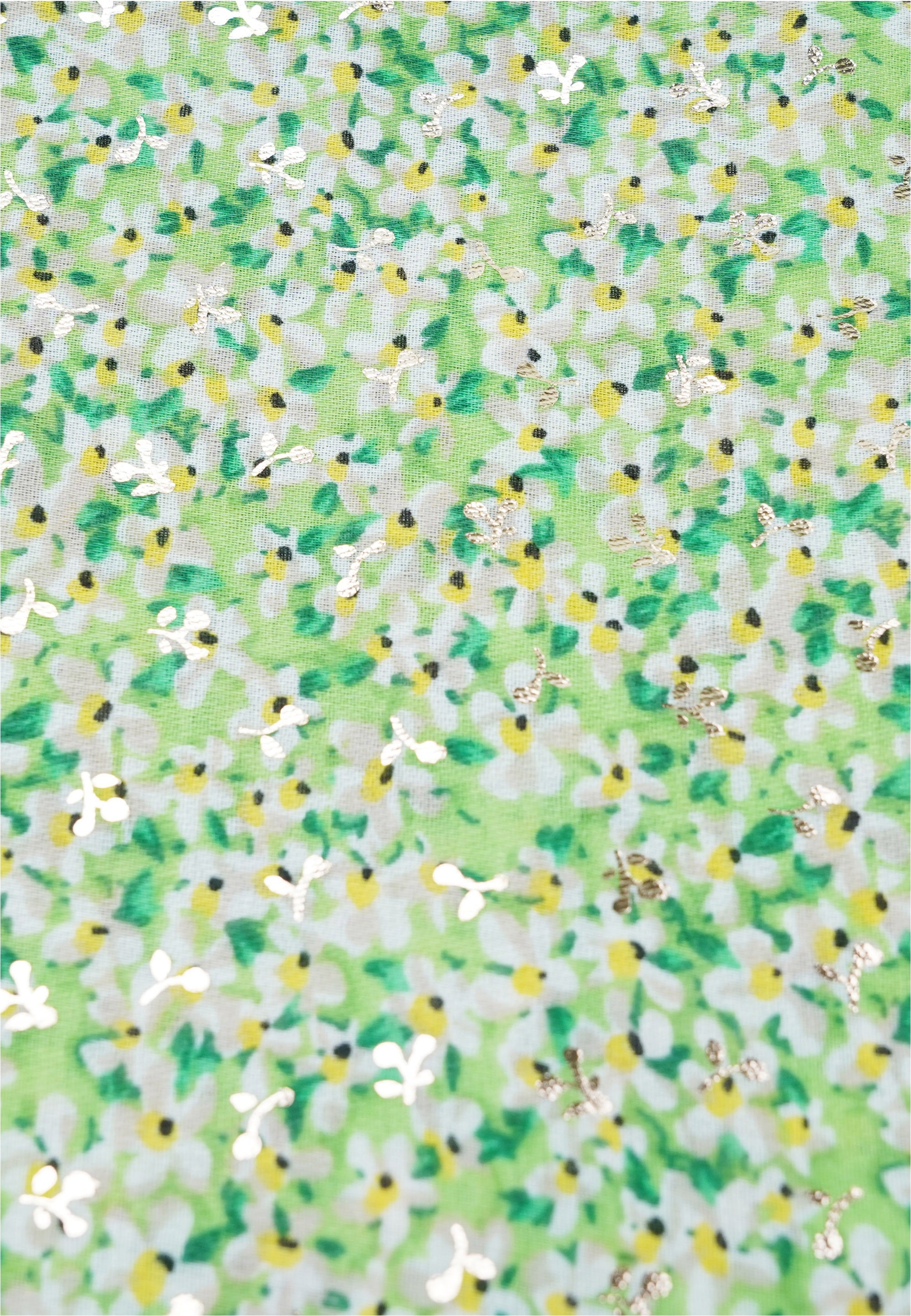 Harpa Modeschal »PEPPER« mit floralem Allover-Print und Metallic-Effekt