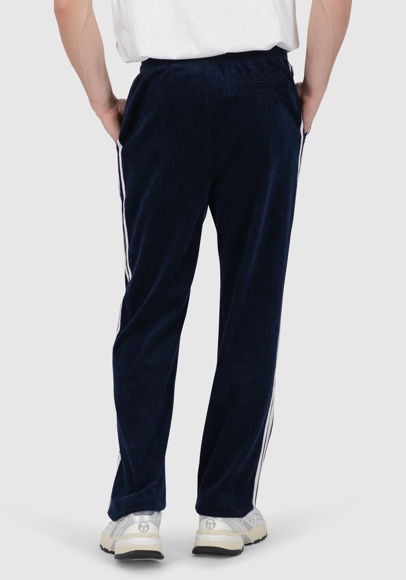 Sergio Tacchini Jogginghose »EDGAR CORDUROY TRACK PANTS Herren«, Trainingshose Herren, Jogginghose, Retro, Sporthose, Streetwear, Sale