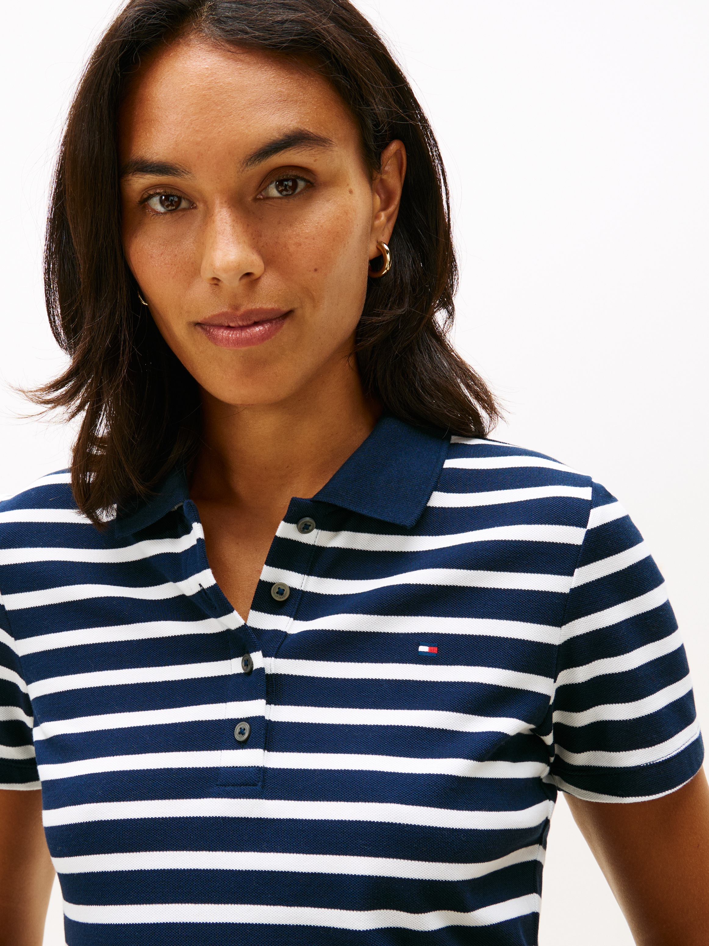 Thumbnail - Tommy Hilfiger Poloshirt "1985 Slim Fit Pique Premium" mit Logostickerei, mit Seitenschlitzen