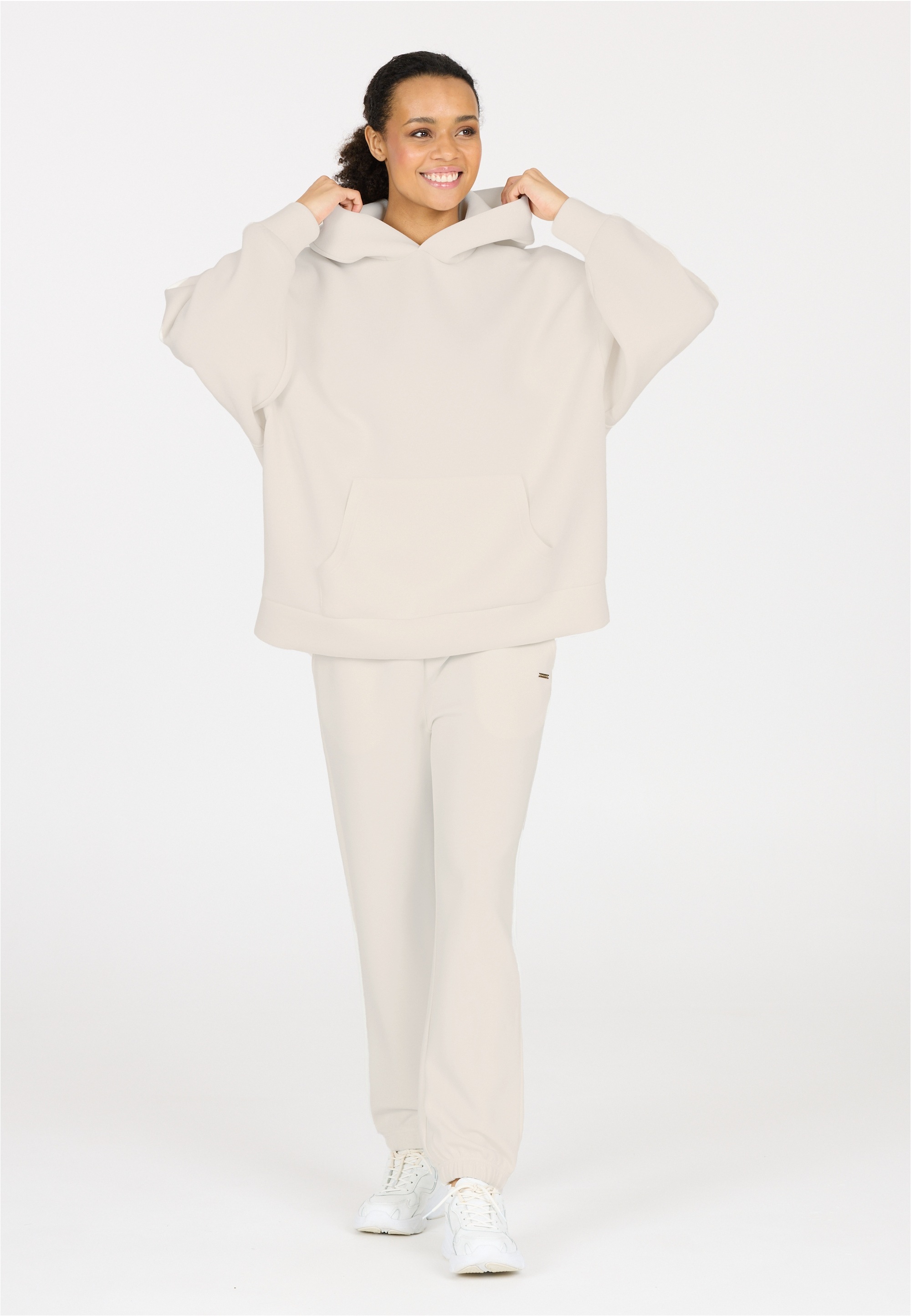 ATHLECIA Sweatshirt "Larisa", im lockeren Schnitt günstig online kaufen