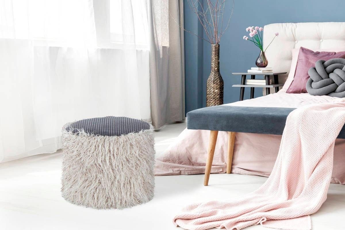 Kayoom Pouf »Fellpouf Bobtail 125, Fellhocker in zweifarbigem Design«, (1 St.), modern, dekorativ, kindersicherer Reißverschluss an der Unterseite