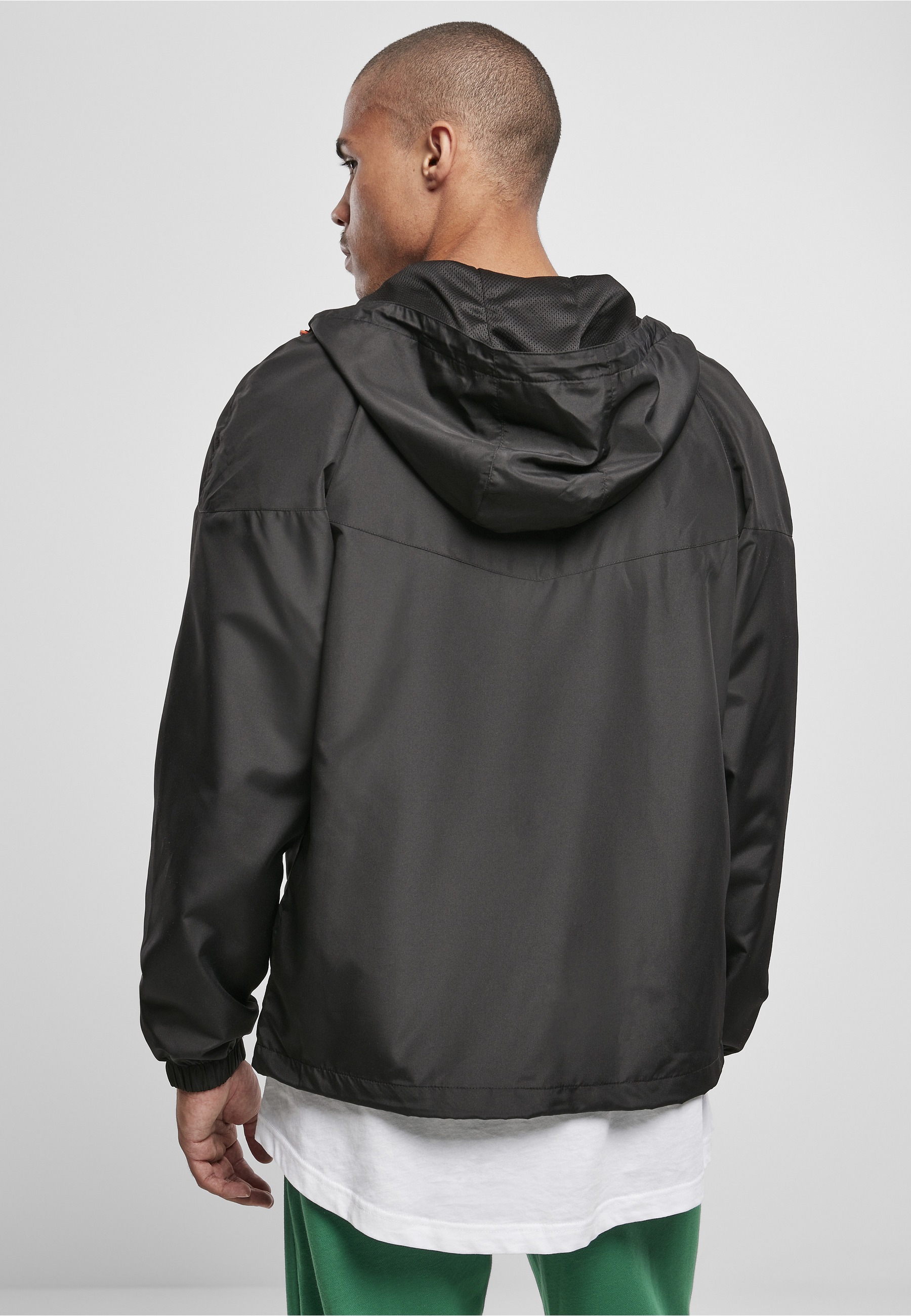URBAN CLASSICS Allwetterjacke »Urban Classics Herren Recycled Windrunner« 1 Stk. tlg. mit Kapuze