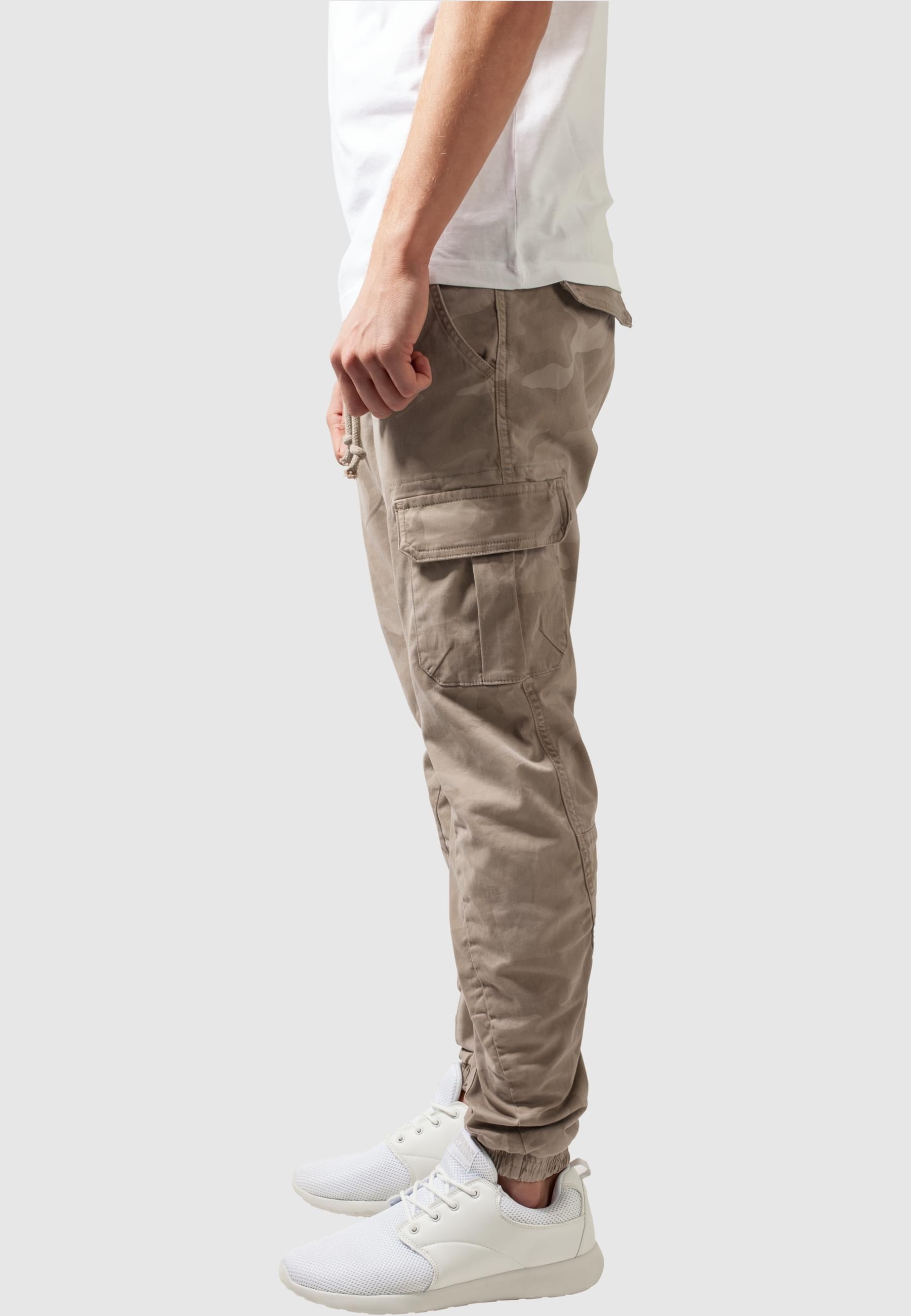 URBAN CLASSICS Cargohose »Urban Classics Herren Camo Cargo Jogging Pants«, (1 tlg.)