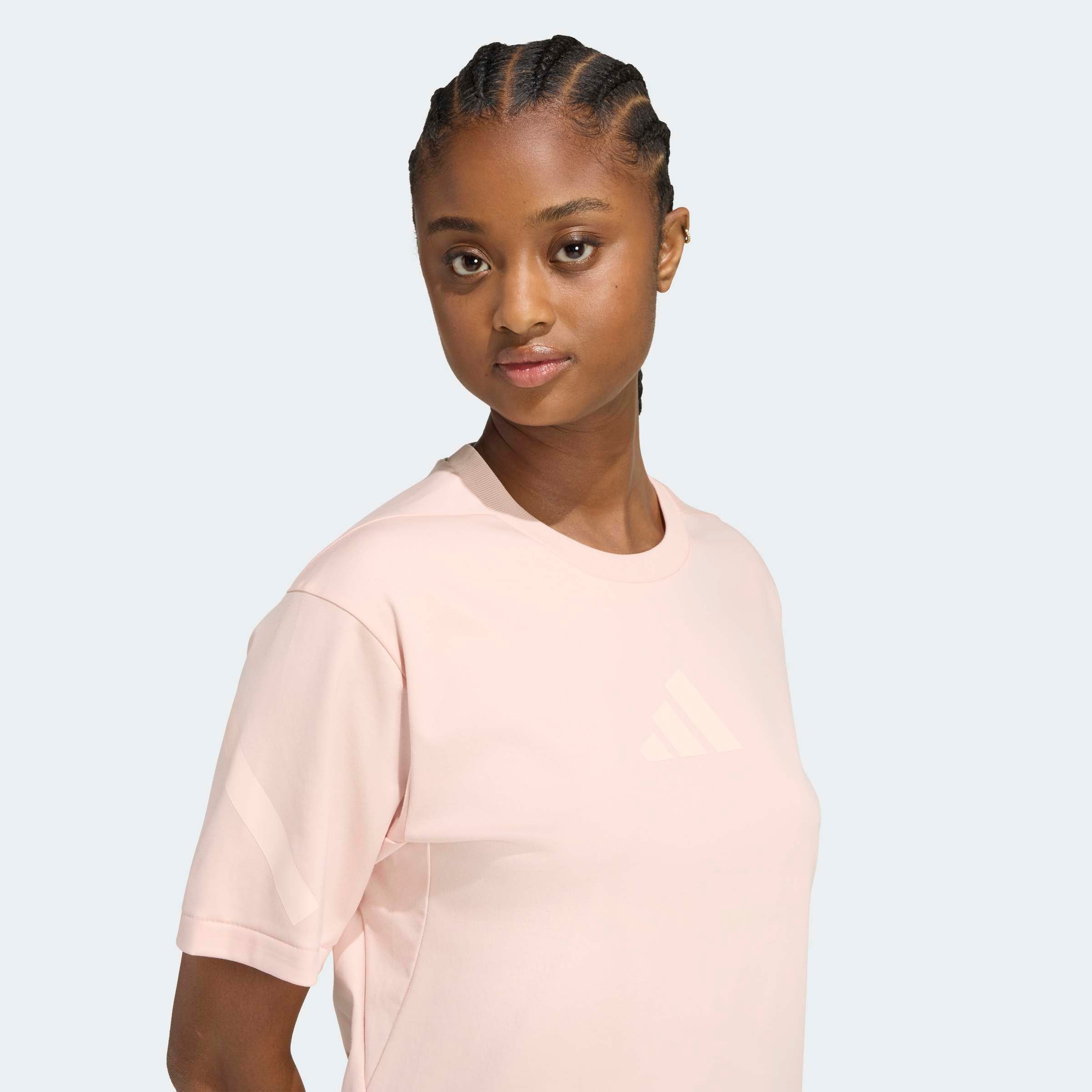 adidas Sportswear T-Shirt »W Z.N.E. TEE« für Erwachsene, mit Rundhalsausschnitt, ohne Verschluss, aus Baumwolle