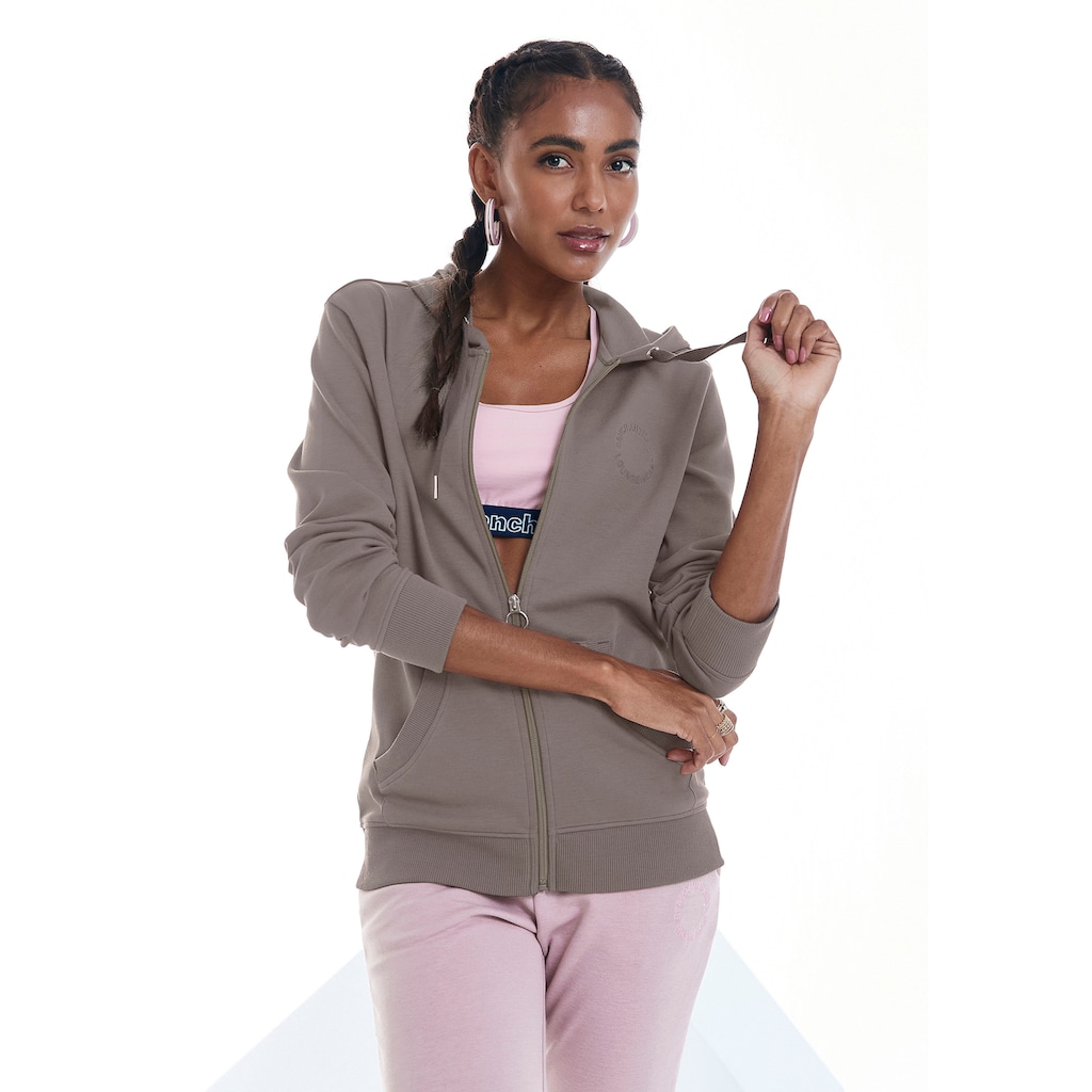 Bench. Loungewear Kapuzensweatjacke »mit Logostickerei«, und Kängurutasche, Loungeanzug