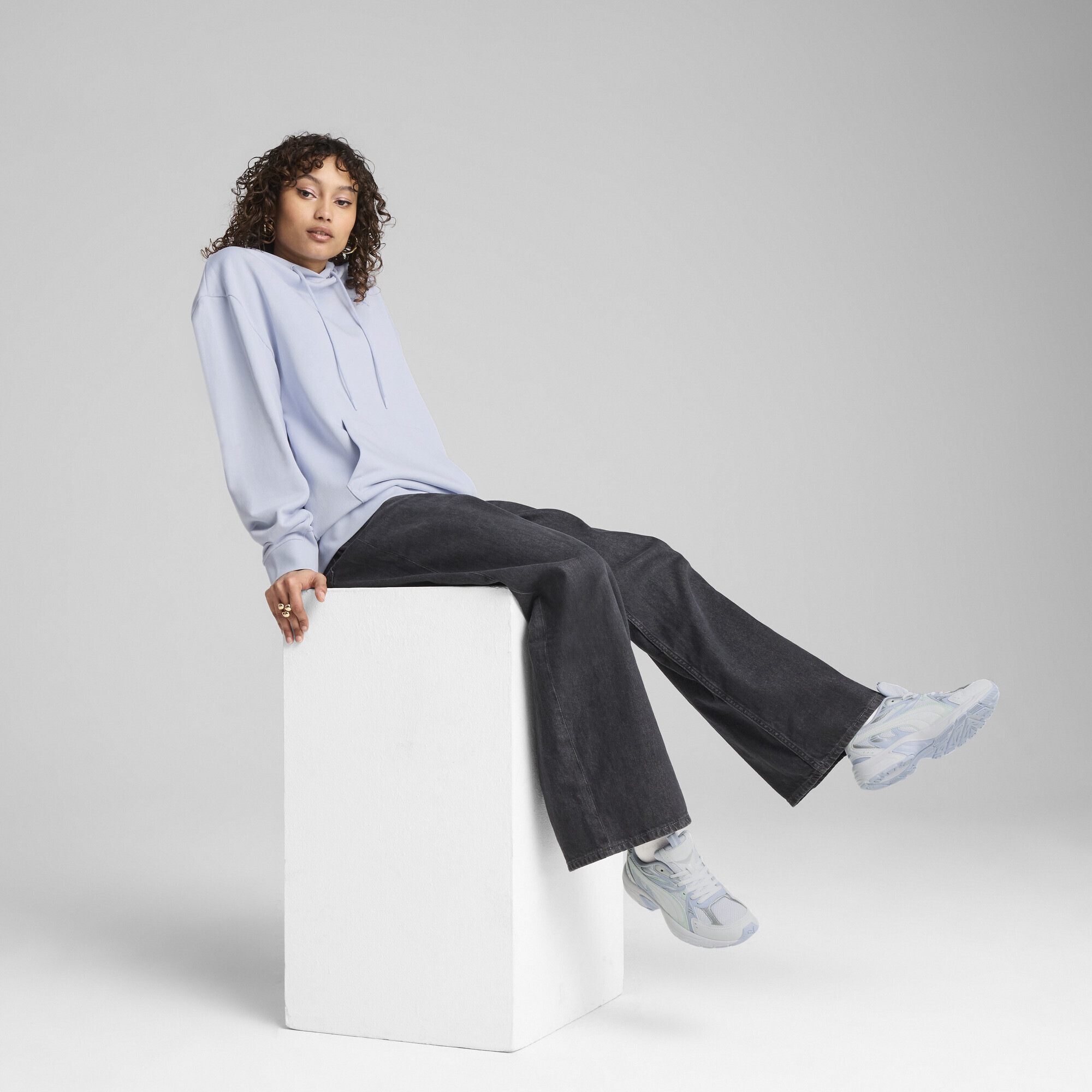 PUMA Hoodie »ESS Relaxed Fit Hoodie Damen«