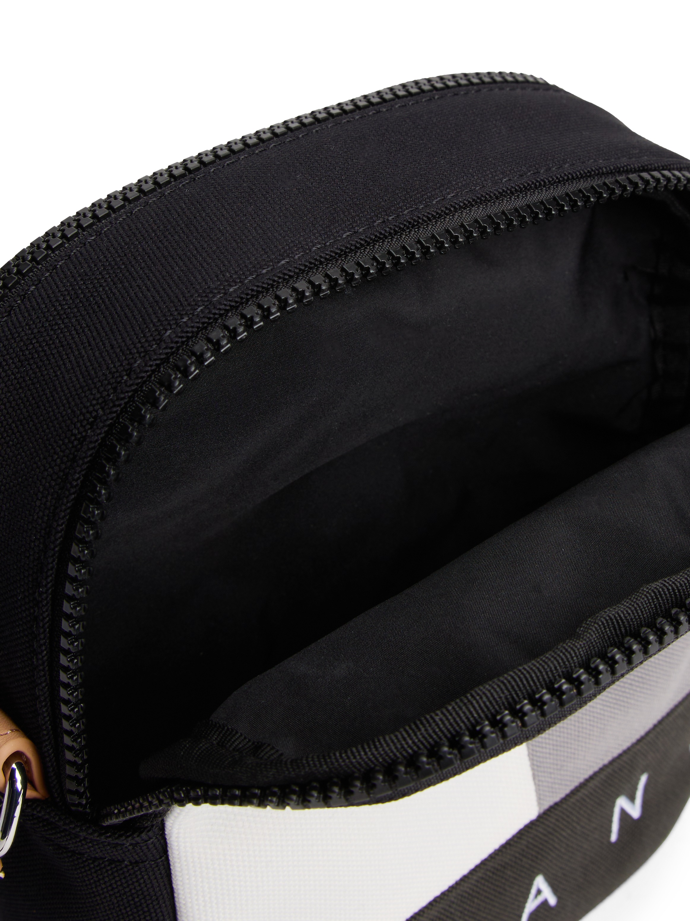 Tommy Jeans Umhängetasche »TJM ARCHIVE REPORTER«, Men Schultertasche mit plakativem Logoschriftzug