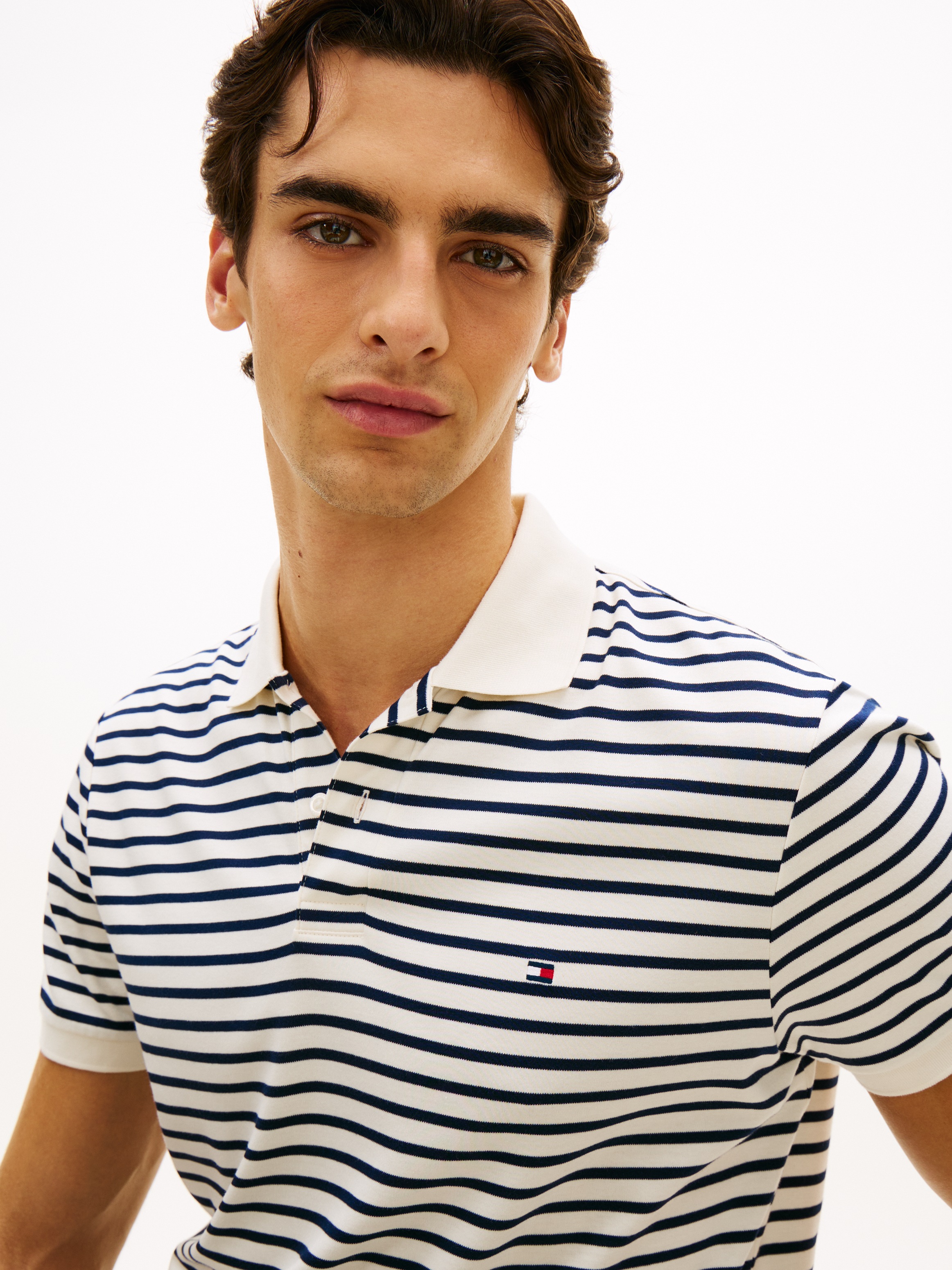 Tommy Hilfiger Poloshirt "LIQUID COTTON REGULAR SEASONAL" mit Logostickerei günstig online kaufen