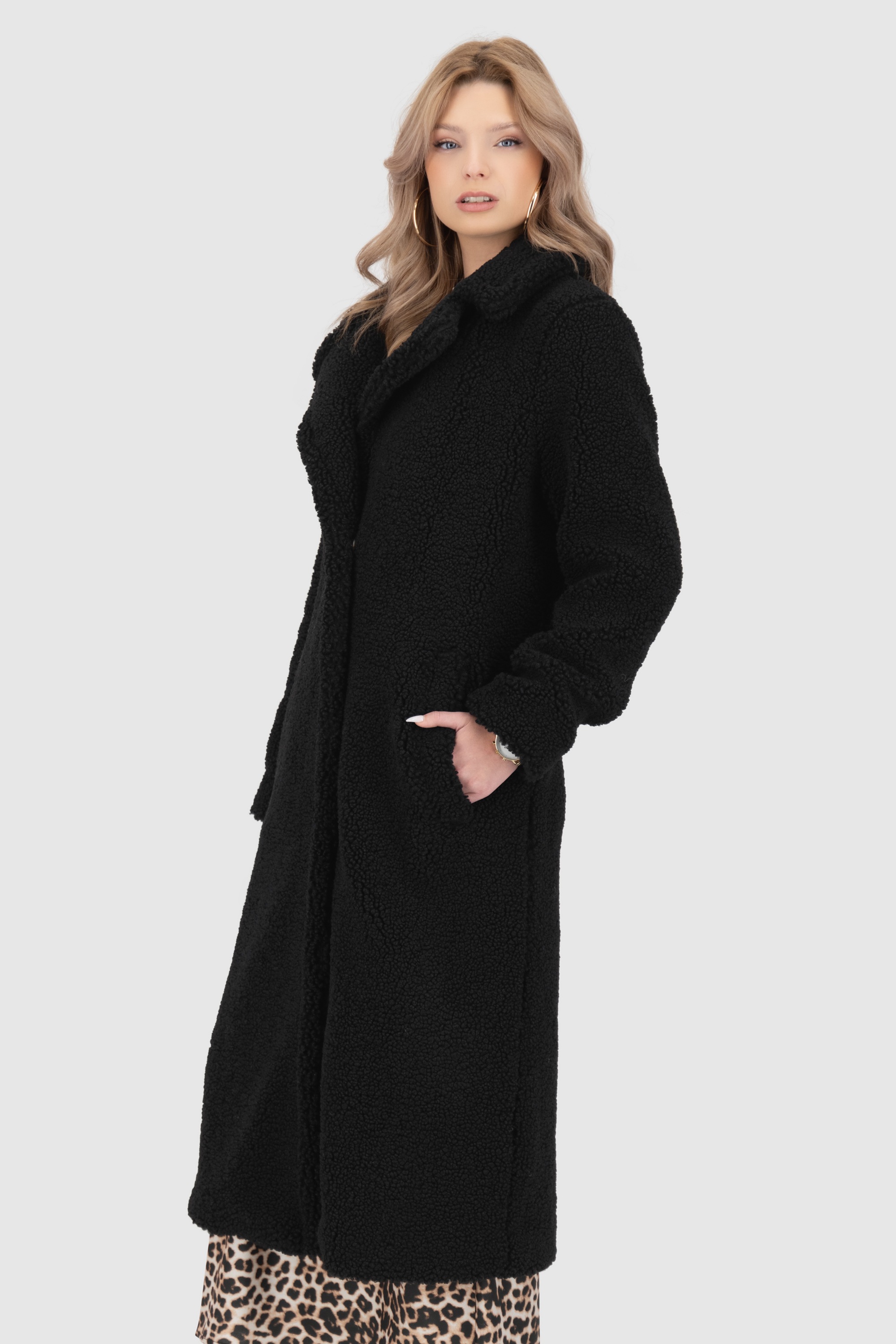 Alife & Kickin Winterjacke »Damen HariAK A«, Kuscheliger langer Teddy Wintermantel in lässiger Schnittform