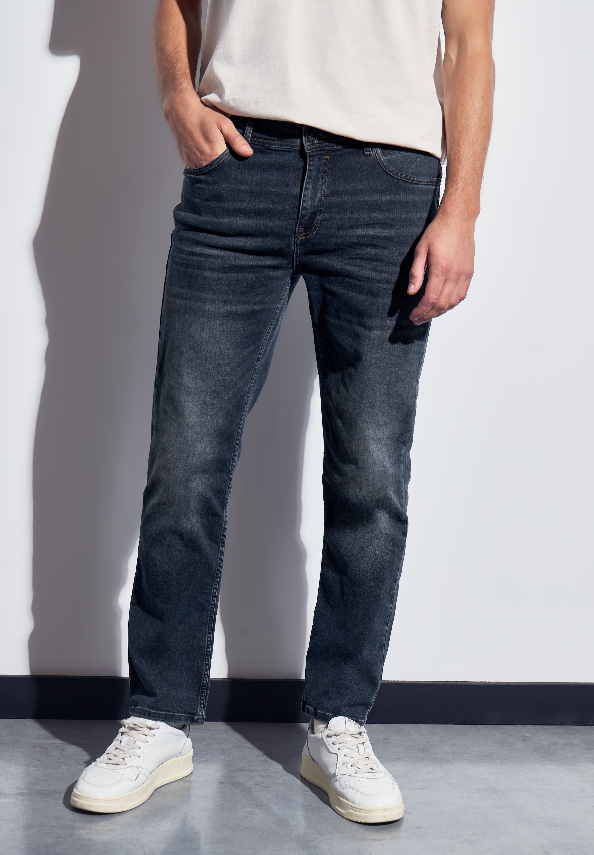 STREET ONE MEN Regular-fit-Jeans, aus Baumwolle mit Stretchanteil