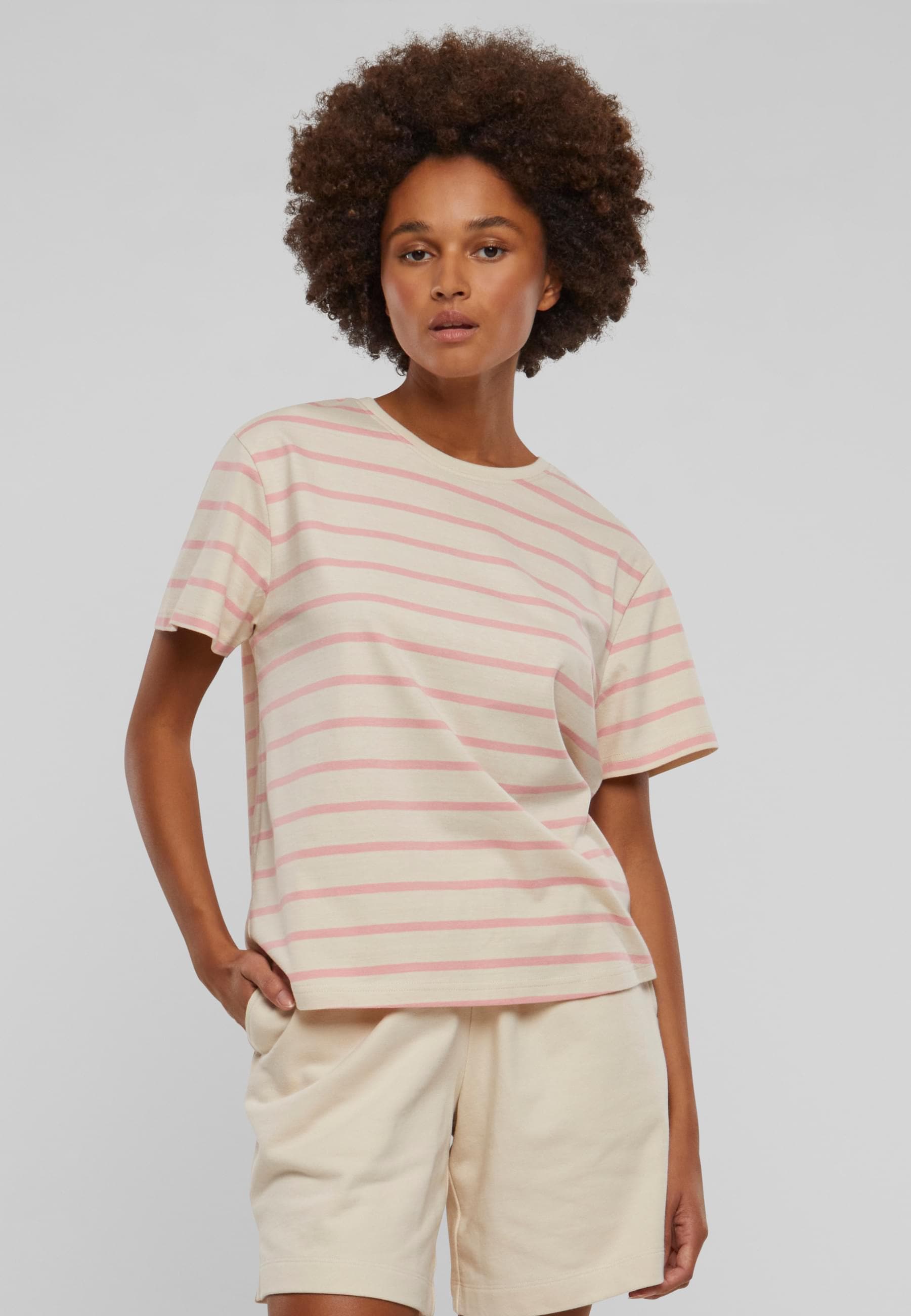 URBAN CLASSICS T-Shirt »Urban Classics Damen Ladies Striped Boxy Tee«, (1 tlg.)