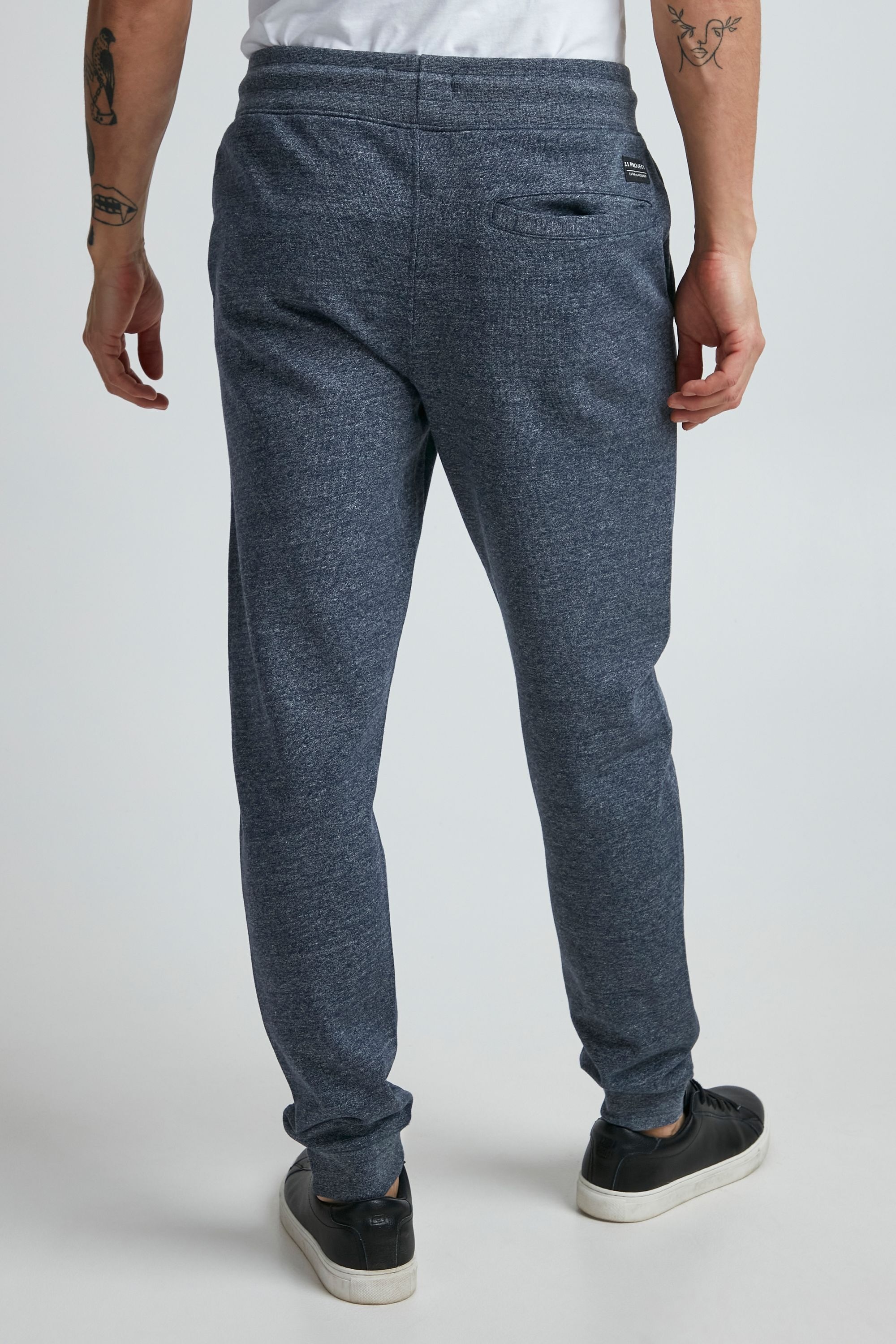 11 Project Sweathose »Sweathose PROle«