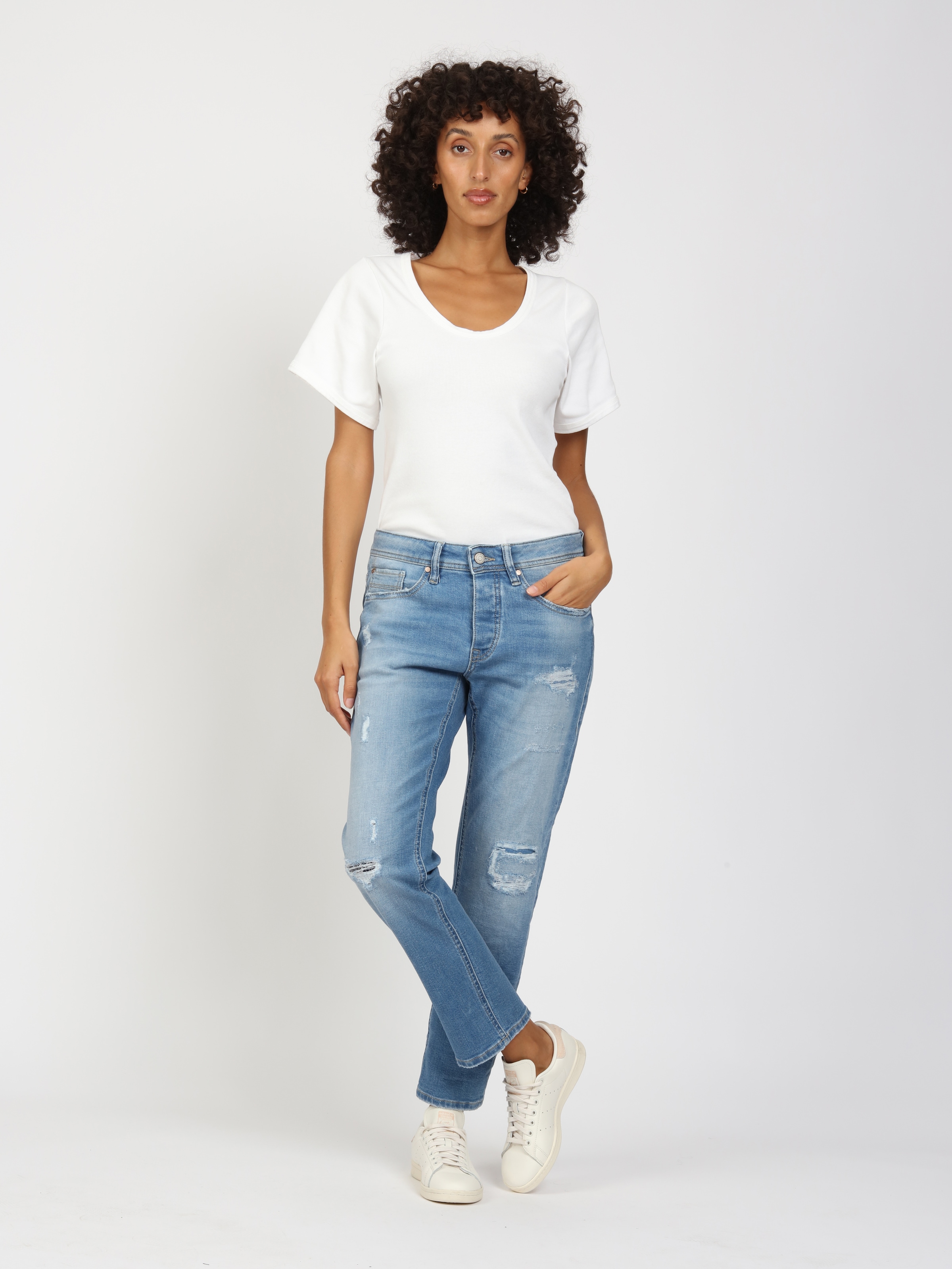GANG Boyfriend-Jeans »94NICA CROPPED« mit geraden und verkürzten Beinverlauf