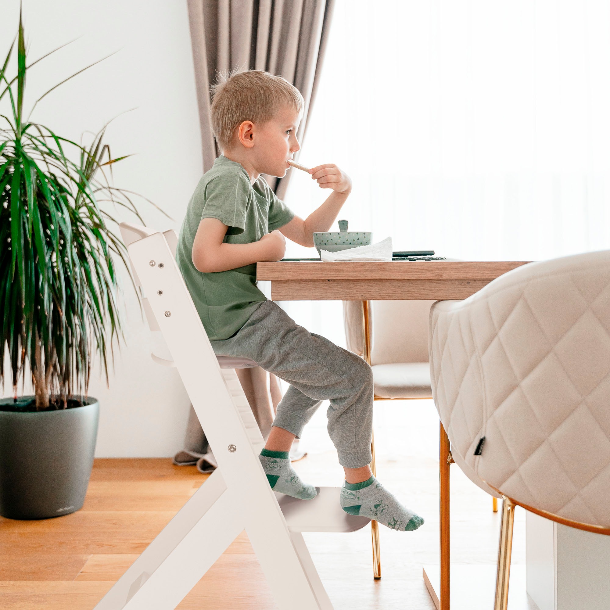 BabyGo Hochstuhl »Family, white« ()