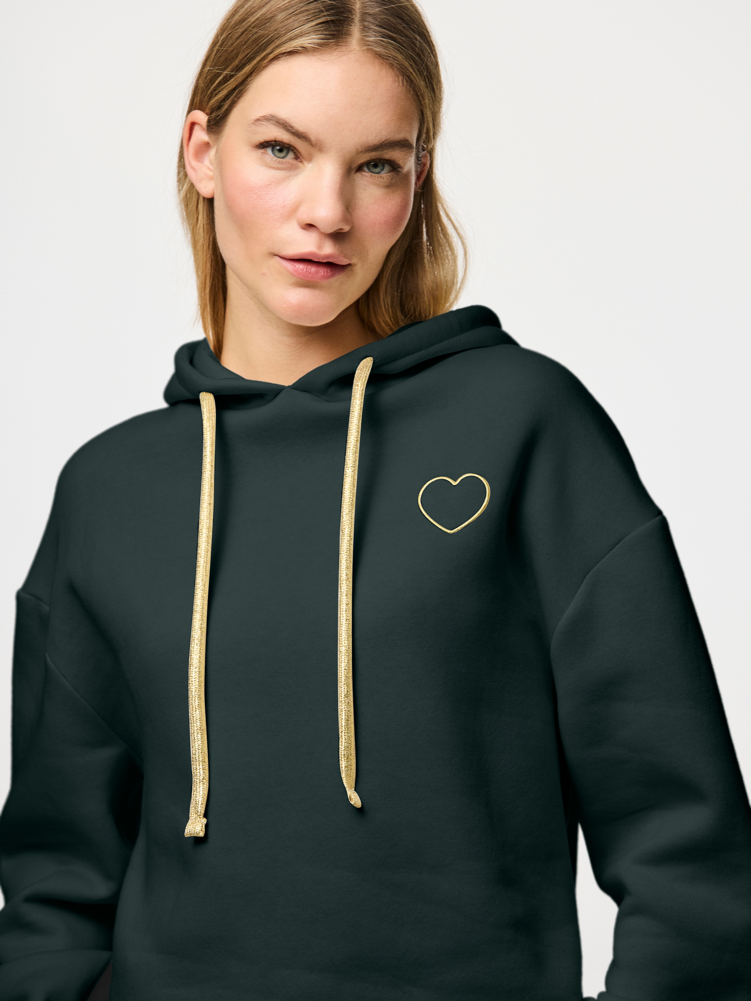 pieces Kapuzensweatshirt "PCCHILLI LS HEART HOODIE NOOS BC" günstig online kaufen