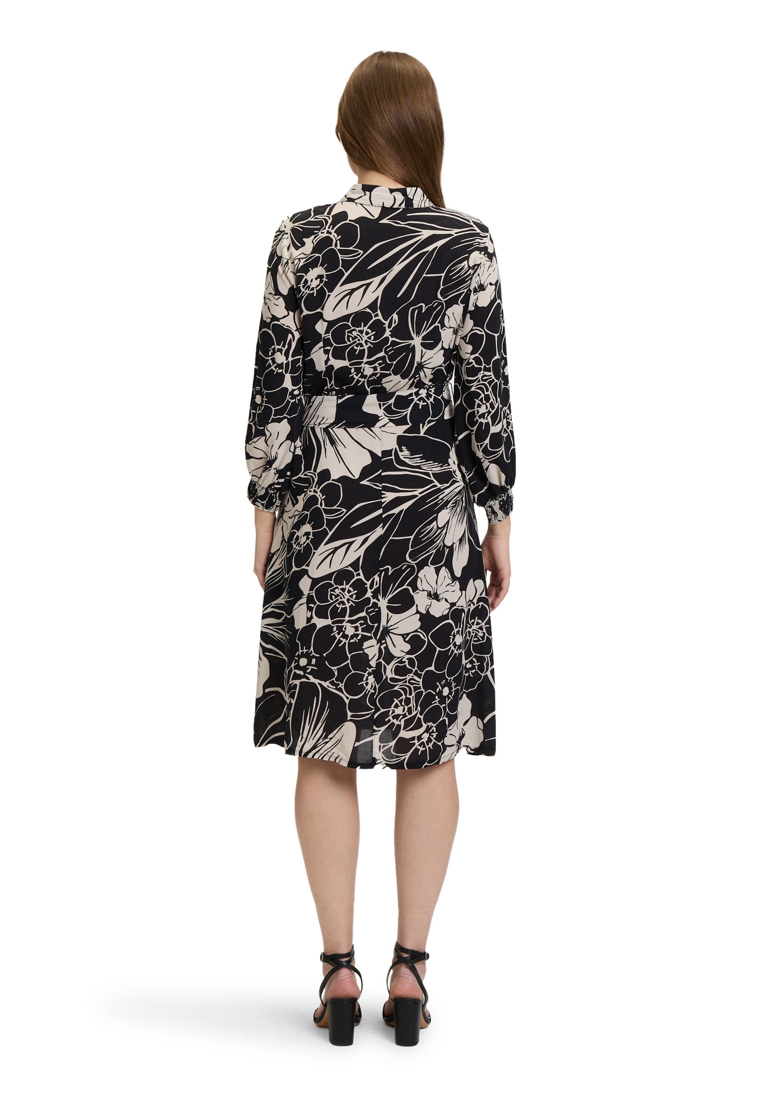 Betty Barclay Hemdblusenkleid »Betty Barclay Hemdblusenkleid mit Bindegürtel«, Form