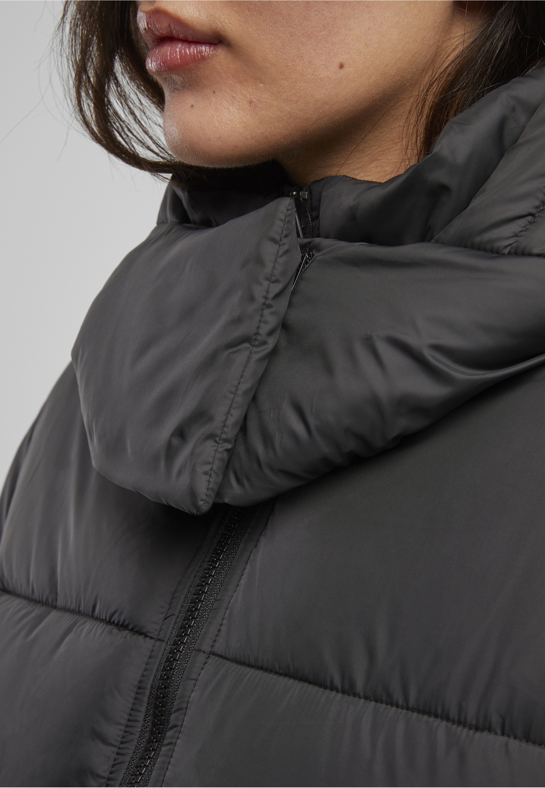 URBAN CLASSICS Winterjacke »Urban Classics Ladies Hooded Collar Puffer Jacket« 1 Stk. tlg. mit Kapuze