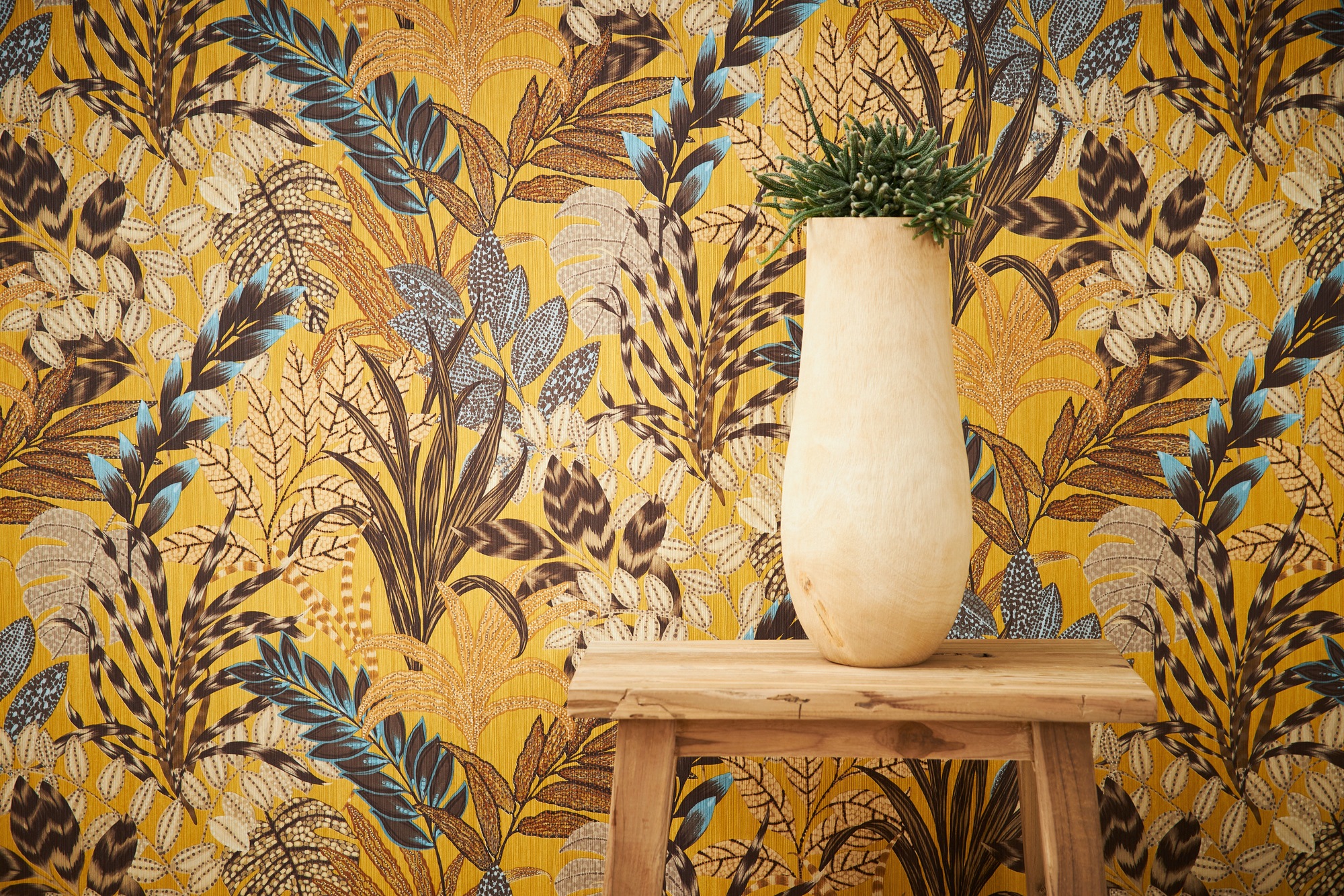 living walls Vliestapete »Metropolitan Stories, Nala Cape Town«, floral-botanisch-tropisch, Dschungeltapete Tapete Blumen Tapeten Wohnzimmer Schlafzimmer Küche