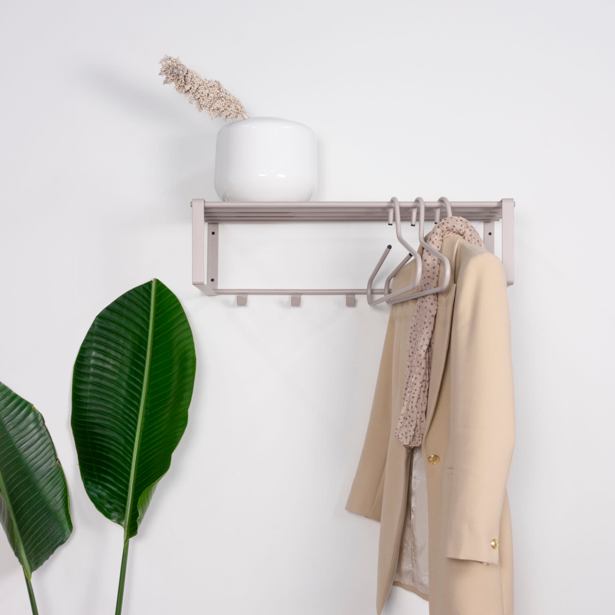 Spinder Design Garderobenleiste "REX" Wandgarderobe aus Stahl mit Hutablage günstig online kaufen