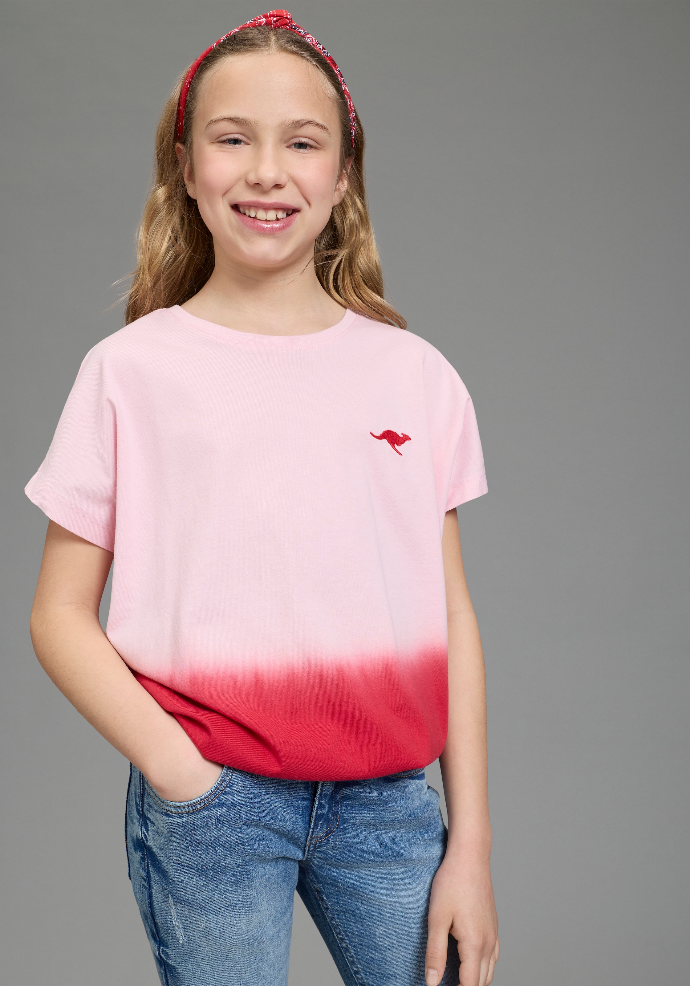 KangaROOS T-Shirt "mit Farbverlauf und Logodruck" Kurzarm, weite Fledermausärmel, modisches Batikmuster