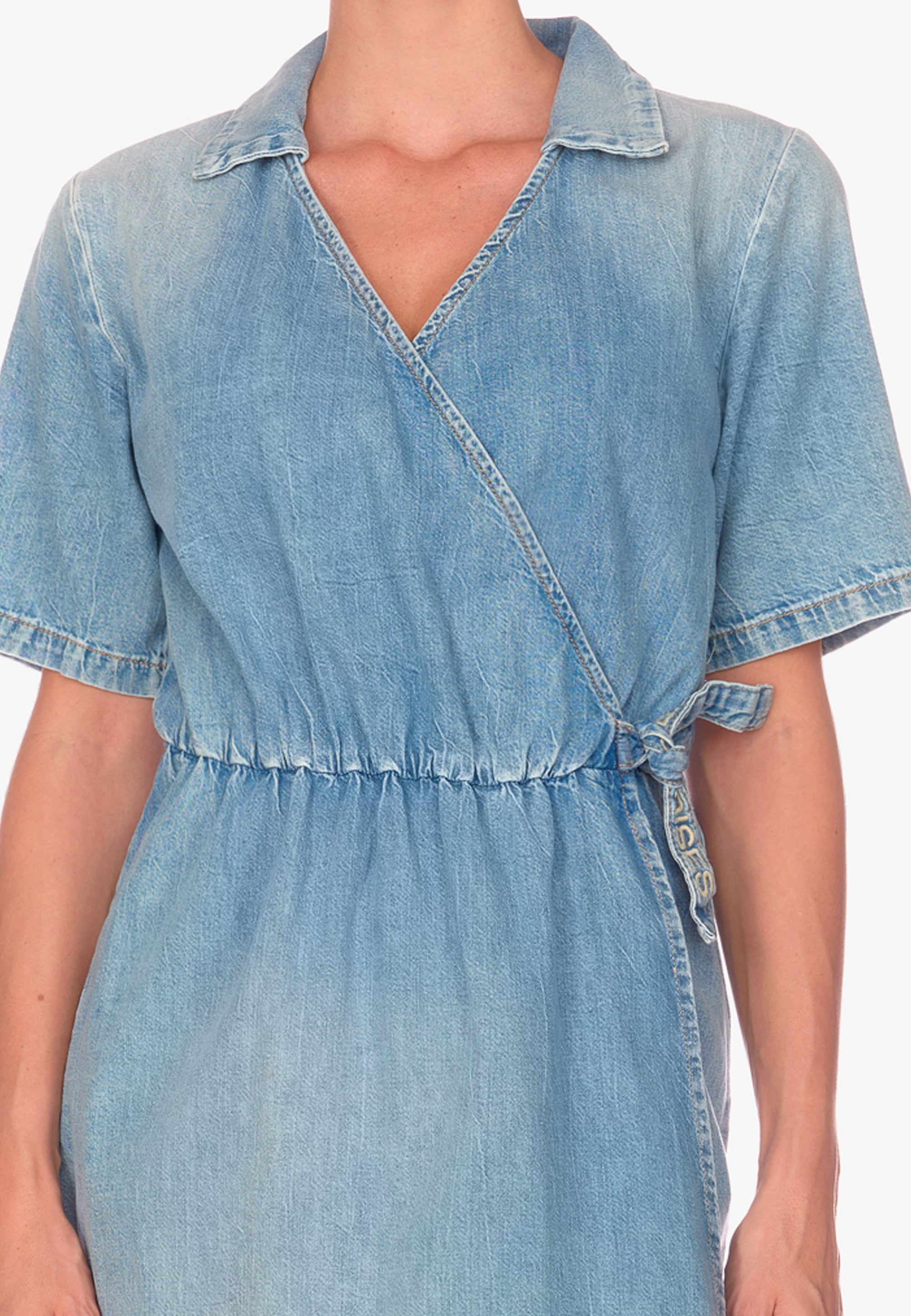 Le Temps Des Cerises Jeanskleid »FLOE«, in gewickeltem Design