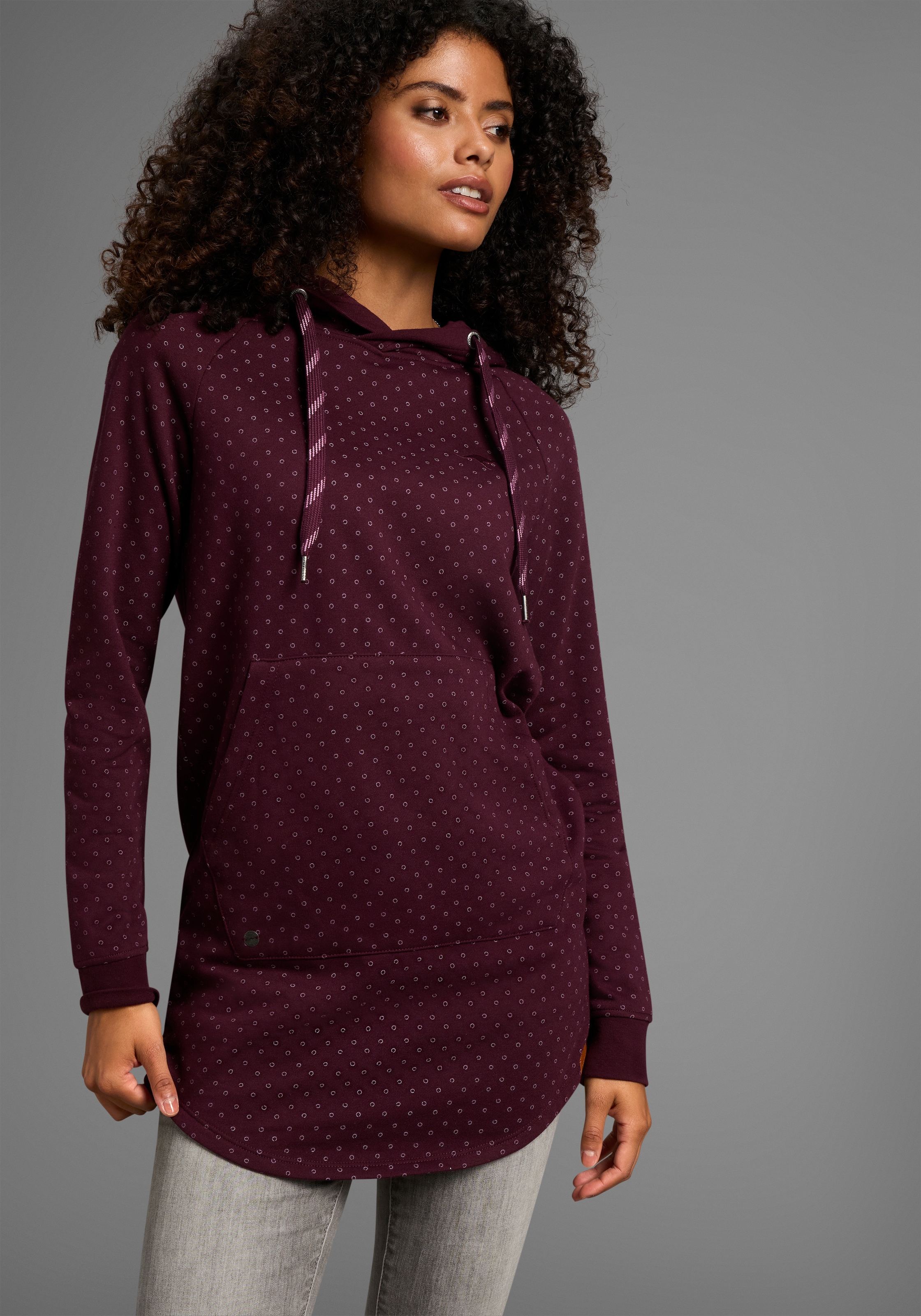 KangaROOS Longsweatshirt, mit Kapuze und Kordelzügen, figurumspielende Passform